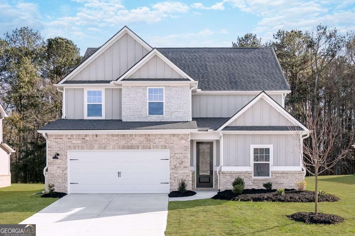 4 bedroom, 2.5 bathroom, 2,231 sq ft single family residence for sale at 185 Egret Court, Jefferson, GA 30549 — photo 2