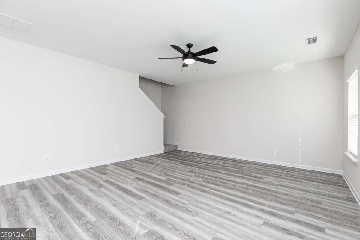 4 bedroom, 2.5 bathroom, 2,231 sq ft single family residence for sale at 185 Egret Court, Jefferson, GA 30549 — photo 7