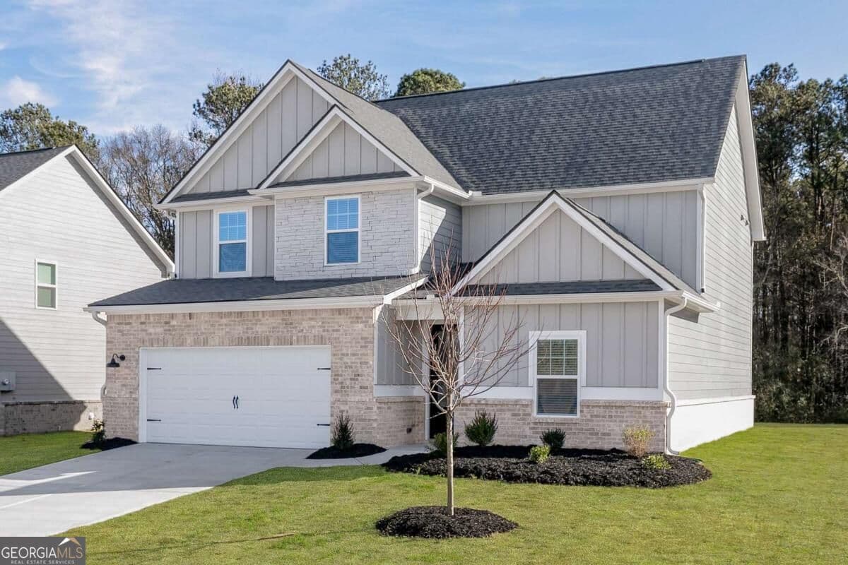 4 bedroom, 2.5 bathroom, 2,231 sq ft single family residence for sale at 185 Egret Court, Jefferson, GA 30549 — photo 1 of 20