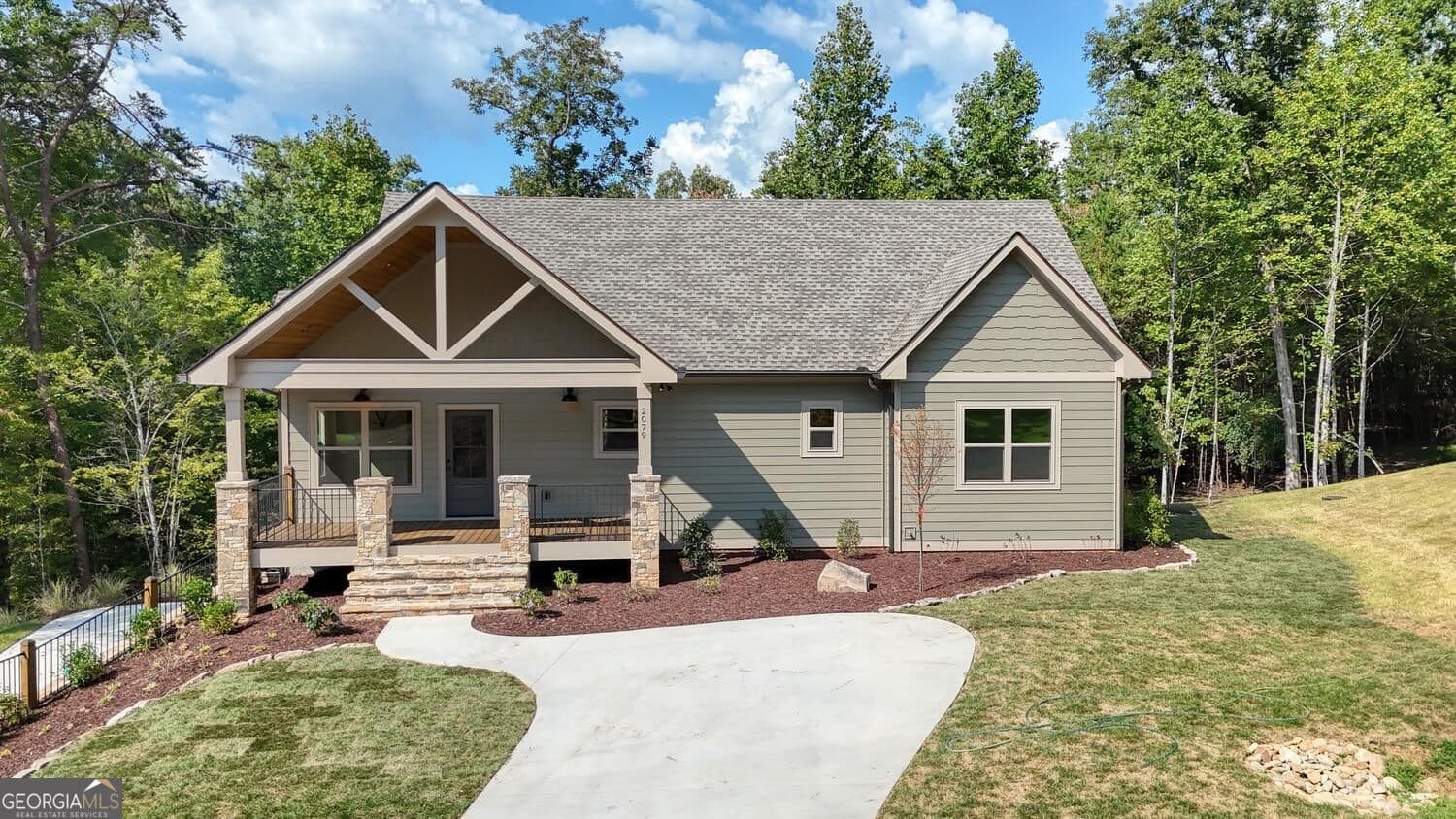 4 bedroom, 3 bathroom, 2,262 sq ft single family residence for sale at 2079 Almont Road, Young Harris, GA 30582 — photo 2