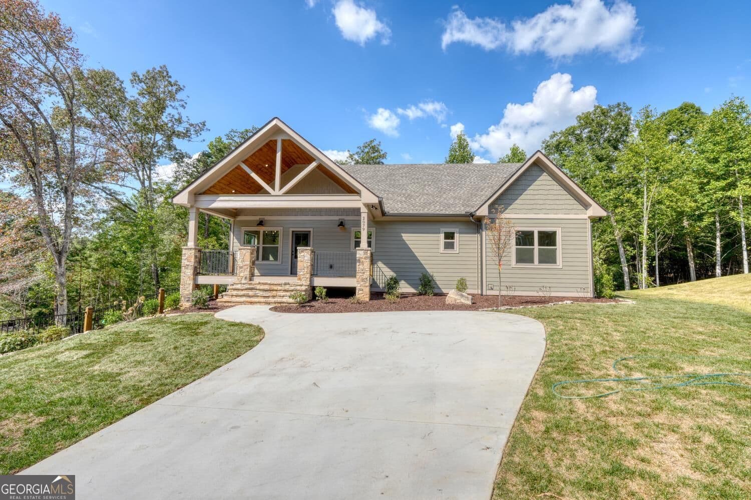 4 bedroom, 3 bathroom, 2,262 sq ft single family residence for sale at 2079 Almont Road, Young Harris, GA 30582 — photo 7