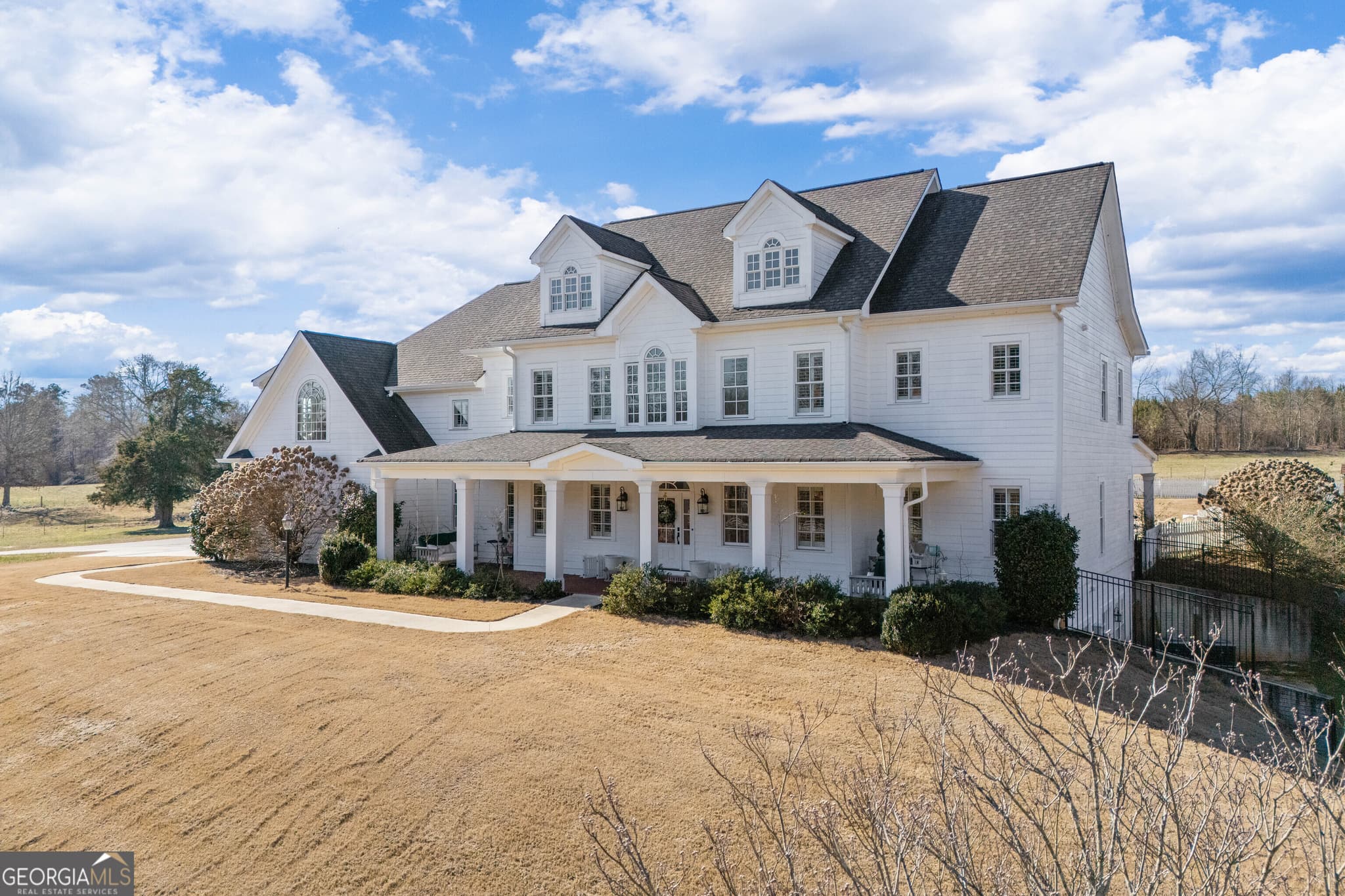 5 bedroom, 4.5 bathroom, 9,028 sq ft single family residence for sale at 31 Duck Pond Road, Roopville, GA 30170 — photo 4
