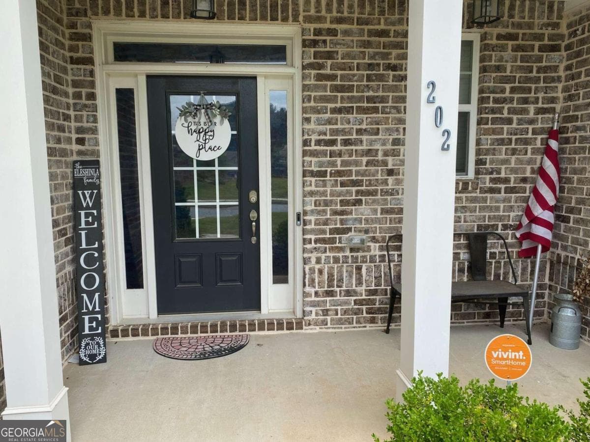 5 bedroom, 5.5 bathroom, 3,982 sq ft single family residence for sale at 202 Oakleigh Pointe Drive, Dallas, GA 30157 — photo 3