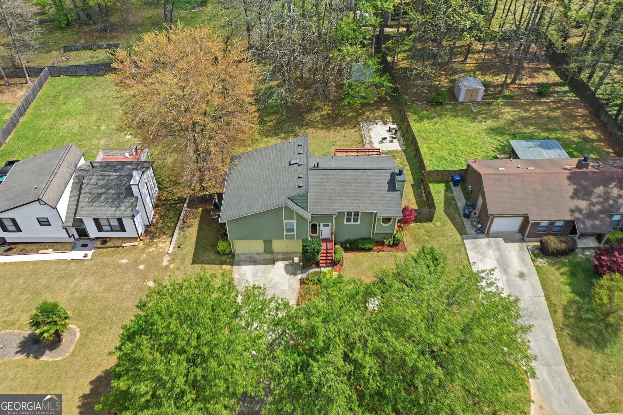 3 bedroom, 3 bathroom, 1,887 sq ft single family residence for sale at 2995 Withers Way, Marietta, GA 30064 — photo 2