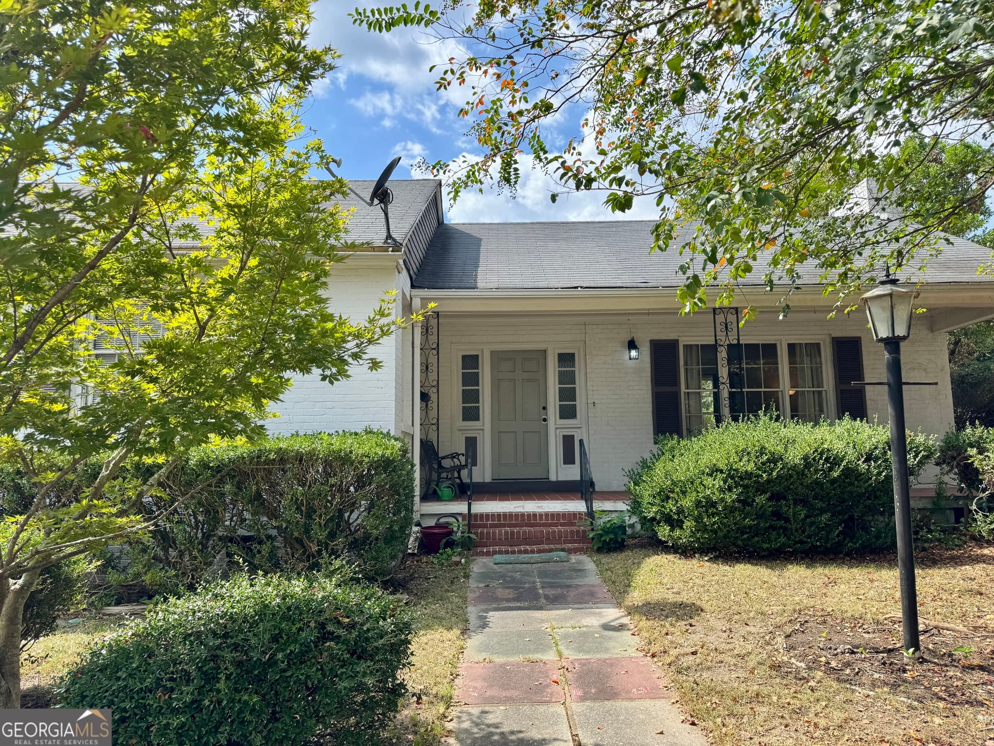 3 bedroom, 2 bathroom, 1,816 sq ft single family residence for sale at 311 Pio Nono Avenue, Macon, GA 31204