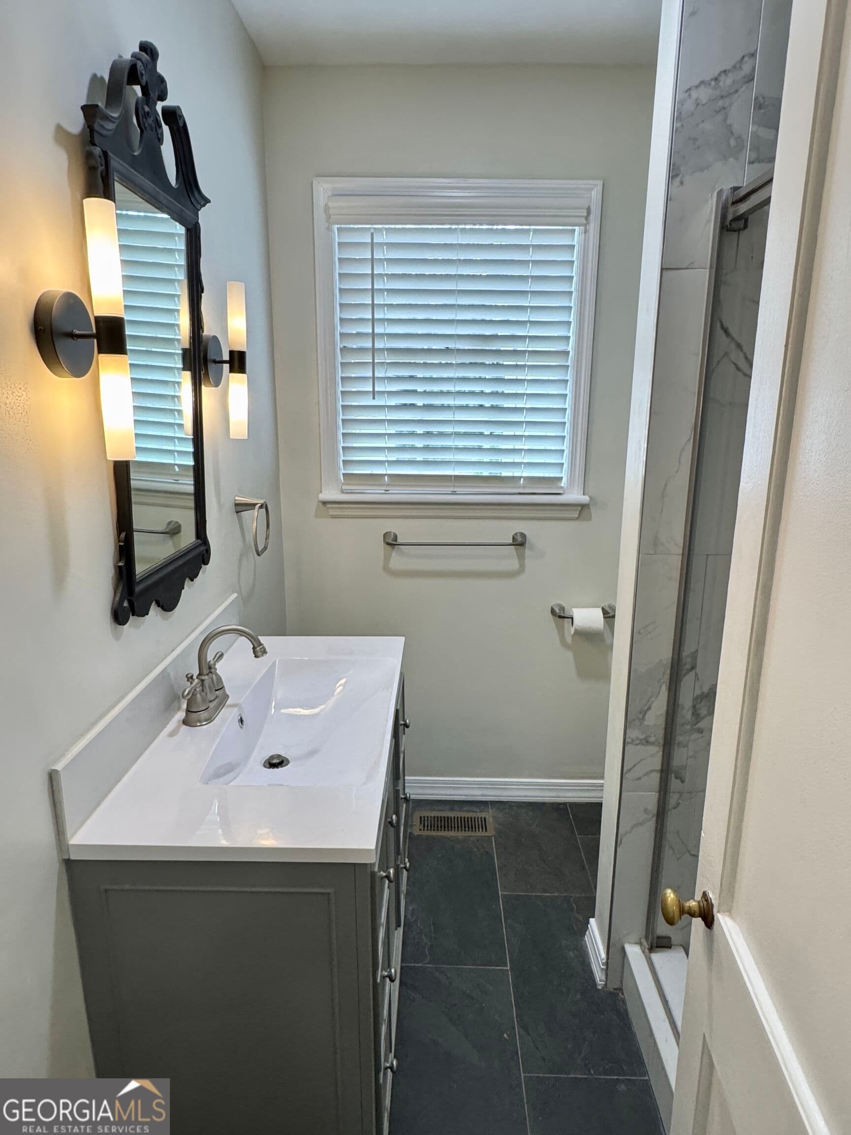 3 bedroom, 2 bathroom, 1,816 sq ft single family residence for sale at 311 Pio Nono Avenue, Macon, GA 31204 — photo 10