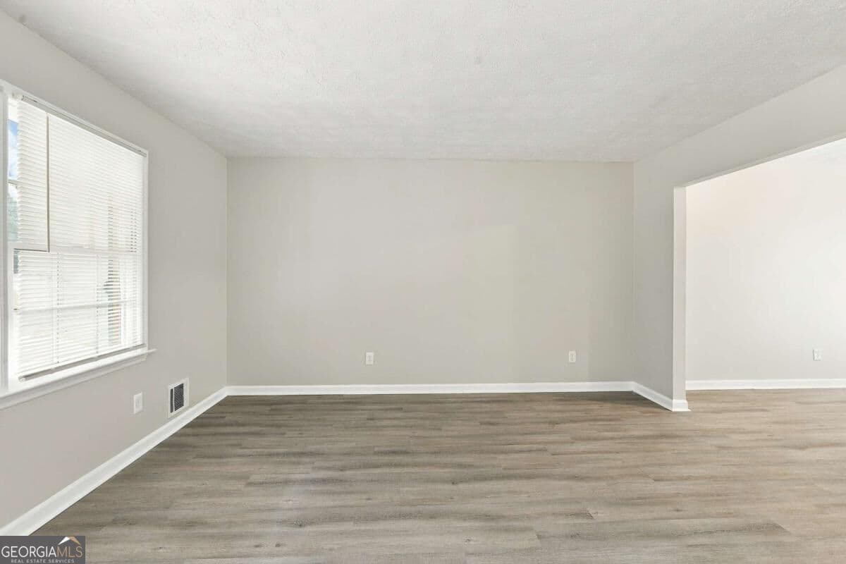 4 bedroom, 2 bathroom single family residence for rent at 6450 Ashdale Drive, Atlanta, GA 30349 for $2,020 a month — photo 5