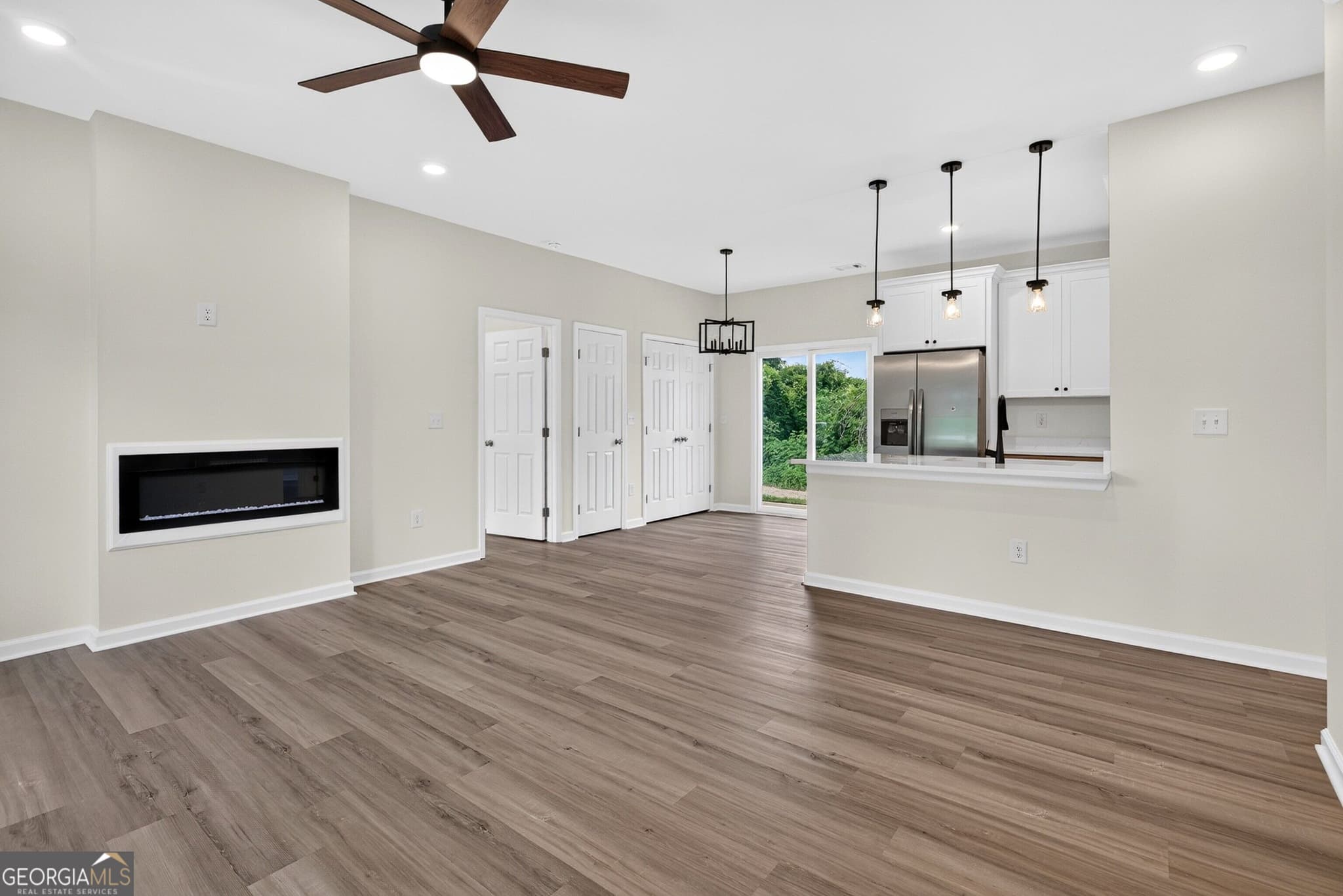 3 bedroom, 2 bathroom, 1,100 sq ft single family residence for sale at 117 Ware, Hogansville, GA 30230 — photo 5