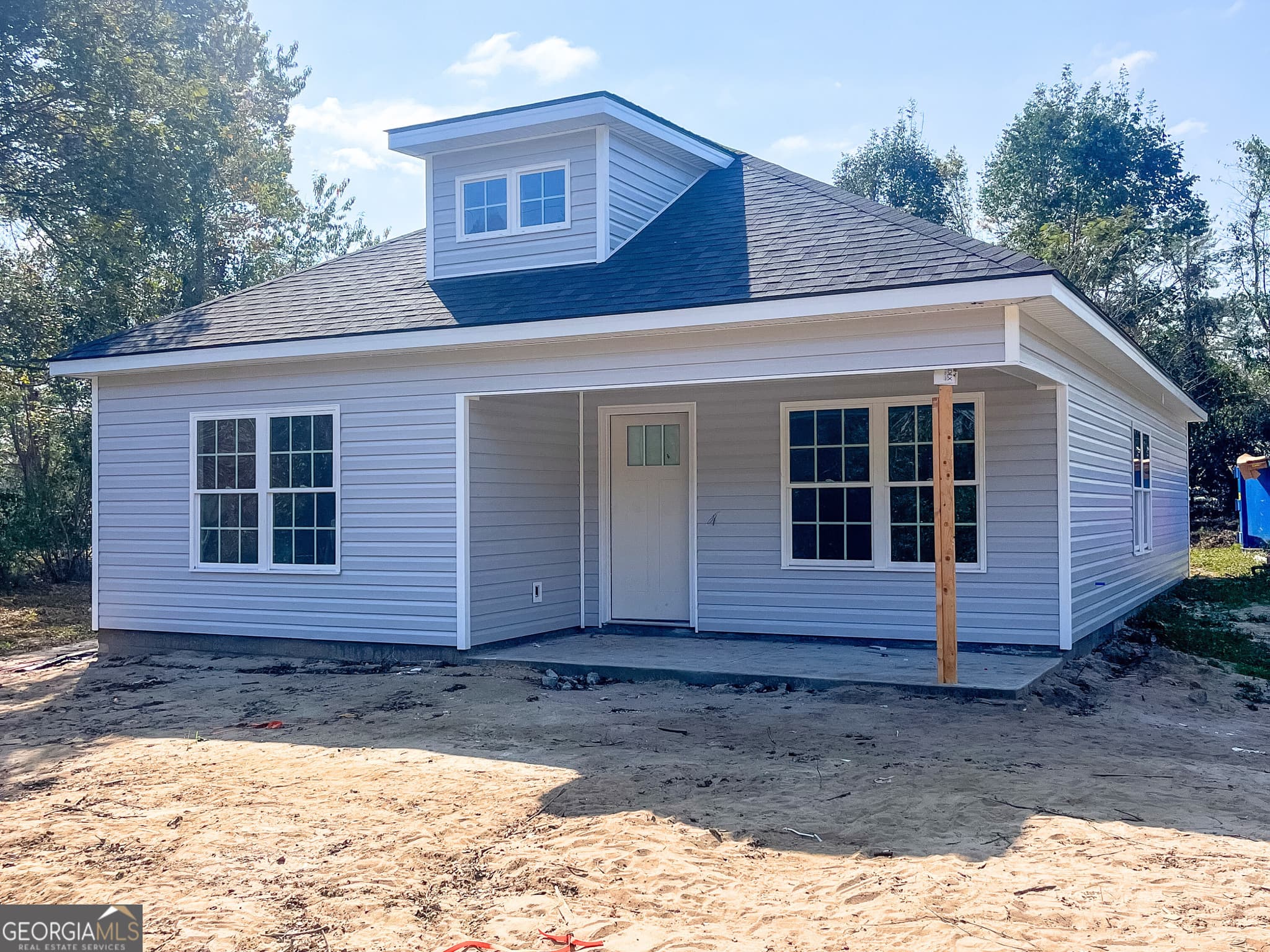 3 bedroom, 2 bathroom, 1,241 sq ft single family residence sold at 438 Johnson Street, Portal, GA 30450