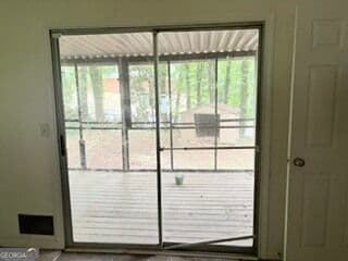 3 bedroom, 2 bathroom, 2,052 sq ft single family residence for sale at 4395 Glade Road, Forest Park, GA 30297 — photo 8