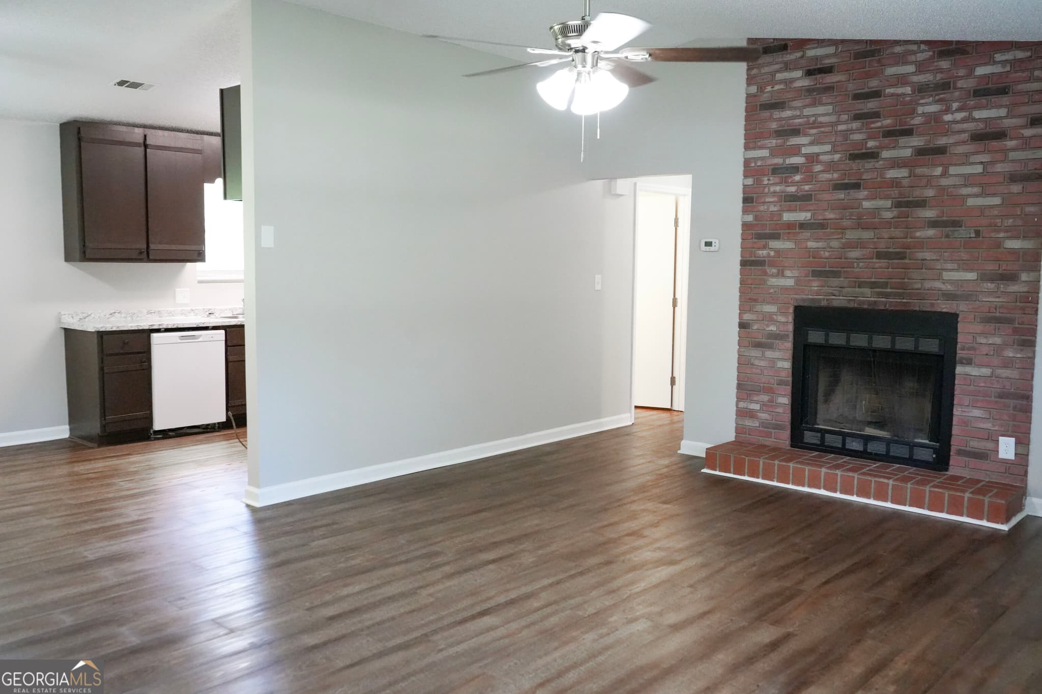 3 bedroom, 2 bathroom manufactured home,single family residence for rent at 222 Parker Dairy Road, Dublin, GA 31021 for $1,450 a month — photo 3