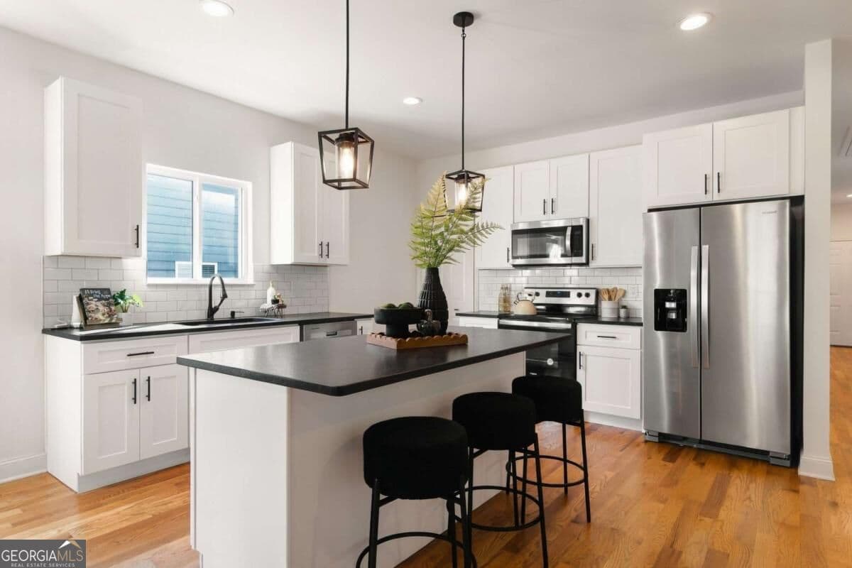 3 bedroom, 3.5 bathroom, 1,666 sq ft single family residence for sale at 25 Stillman Street, Atlanta, GA 30315 — photo 10