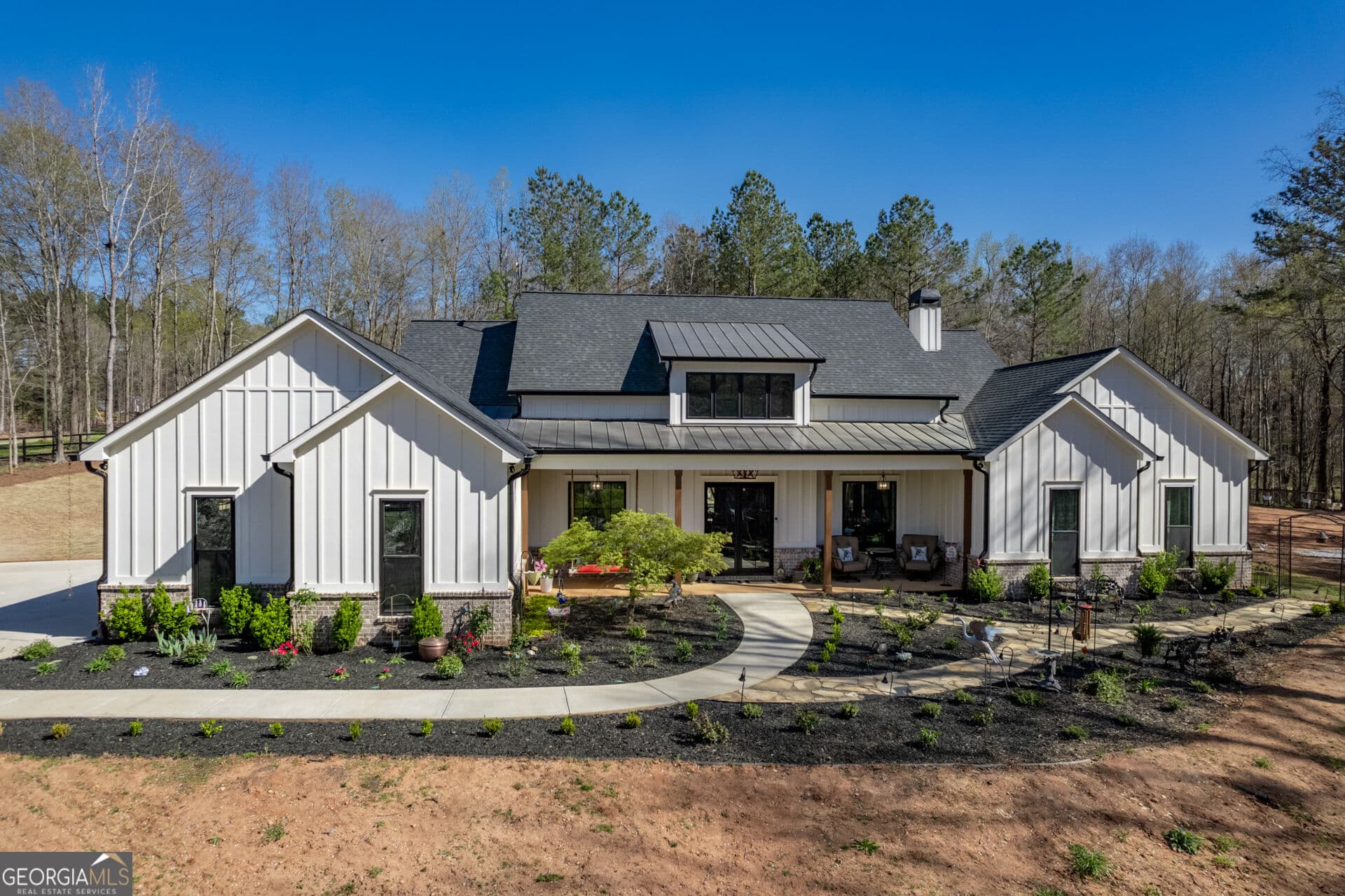 4 bedroom, 3.5 bathroom, 3,451 sq ft single family residence for sale at 1953 Barton Bridge Road, Monroe, GA 30655 — photo 1 of 82