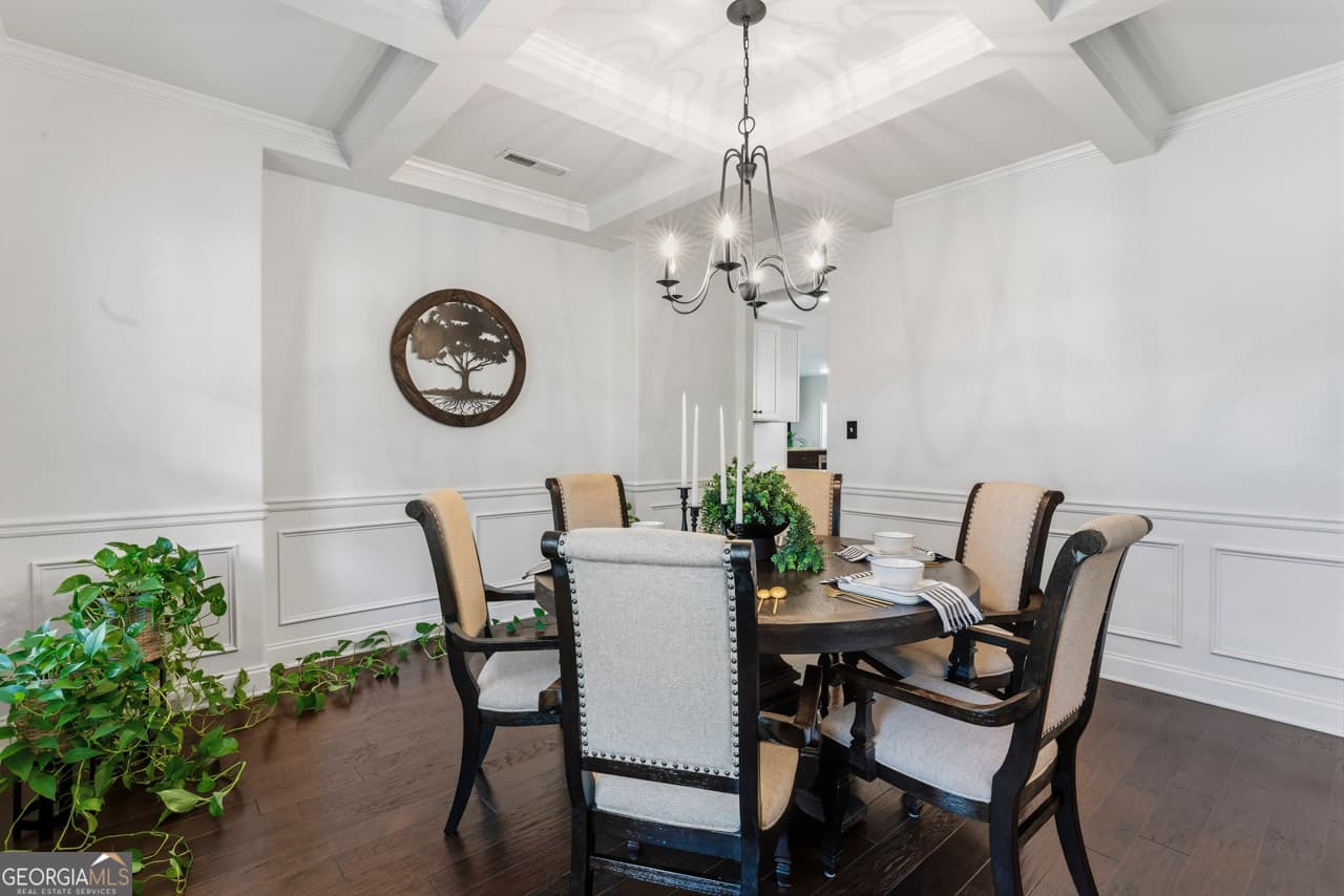 5 bedroom, 4 bathroom, 3,662 sq ft single family residence for sale at 1058 Lawshe Road, Senoia, GA 30276 — photo 7