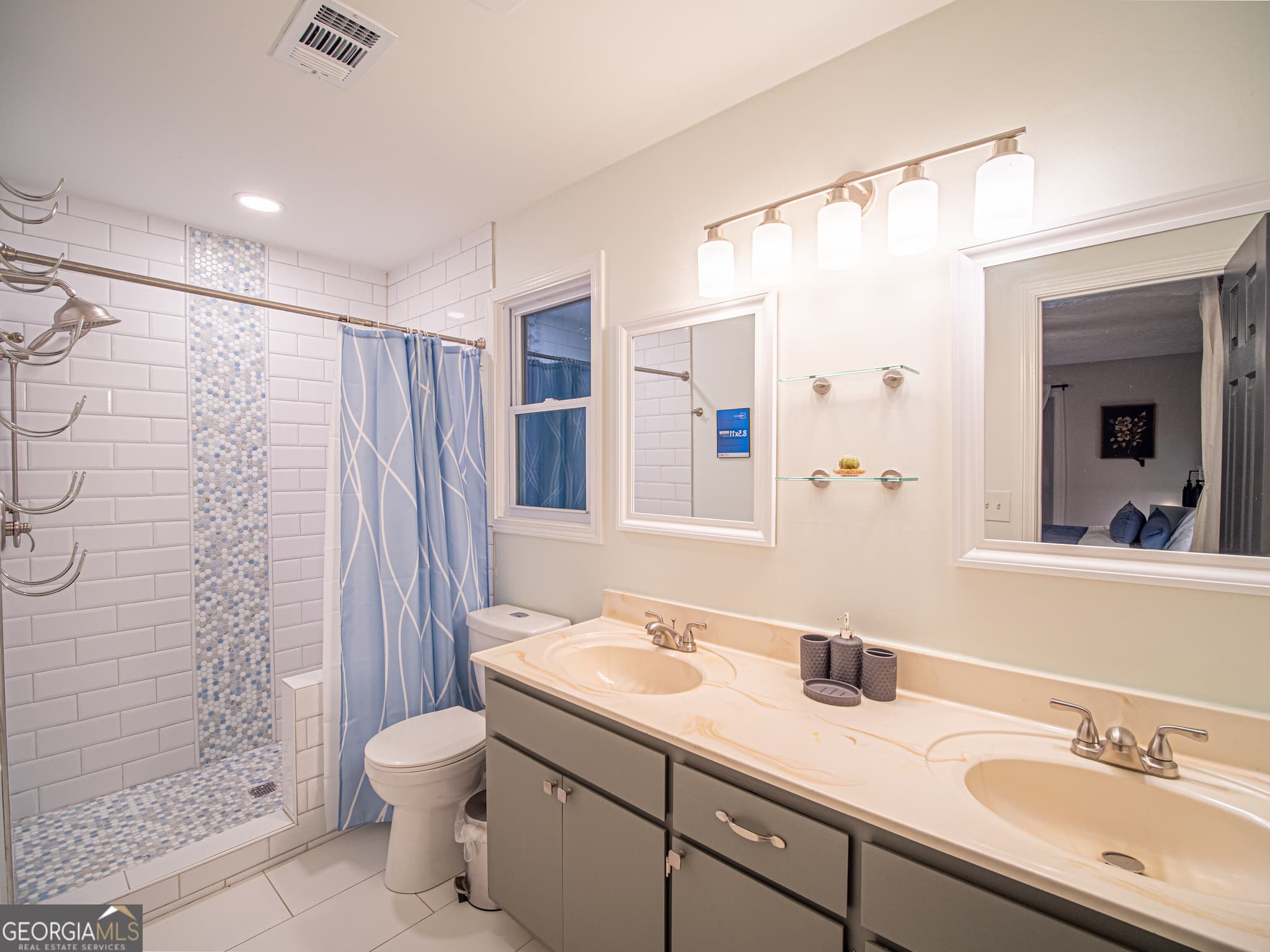 3 bedroom, 2 bathroom, 1,535 sq ft single family residence for rent at 3789 N Hampton Drive, Kennesaw, GA 30144 for $3,300 a month — photo 3