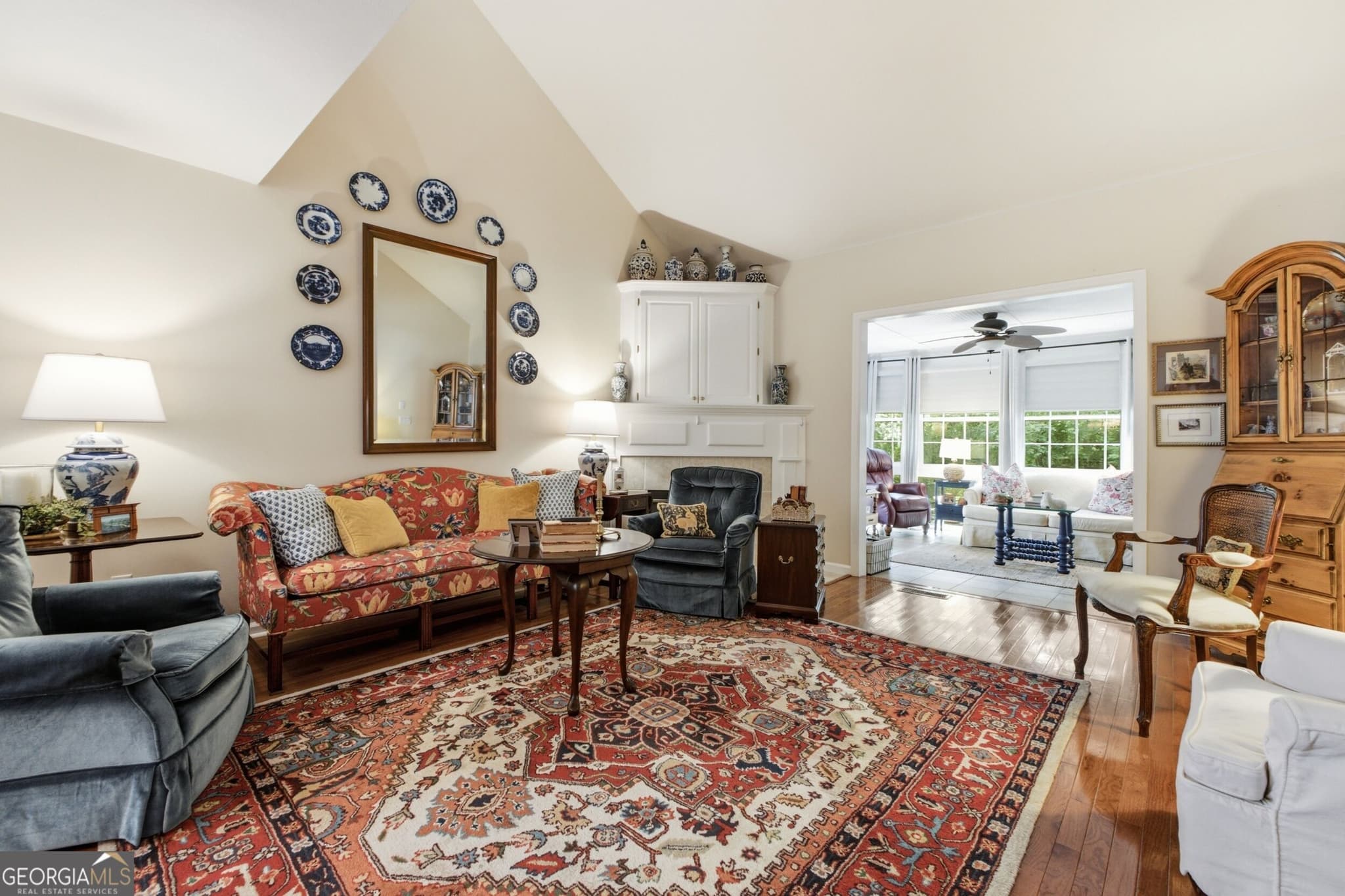 3 bedroom, 2.5 bathroom, 2,317 sq ft townhouse for sale at 4580 Fire Pink Trail, Chattanooga, TN 37415 — photo 6