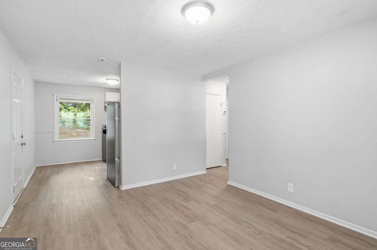 3 bedroom, 1 bathroom, 884 sq ft single family residence for sale at 4813 Bartlett Road, Forest Park, GA 30297 — photo 5