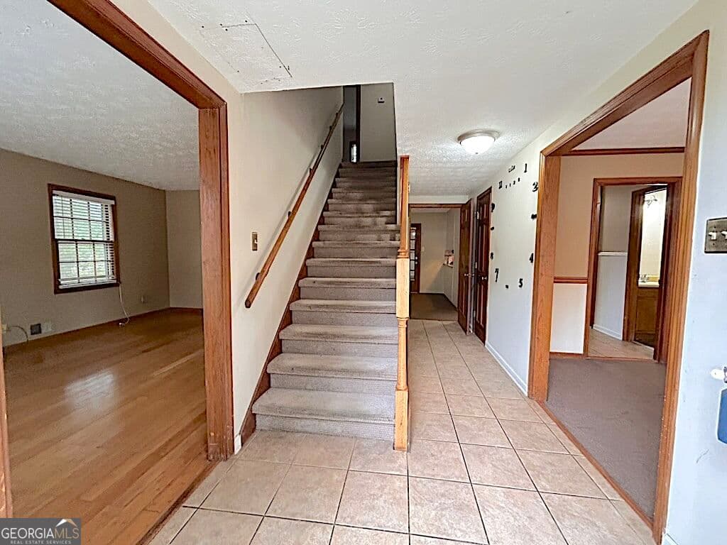 4 bedroom, 2.5 bathroom, 2,211 sq ft single family residence for sale at 3408 Concord Corner, Conyers, GA 30013 — photo 2