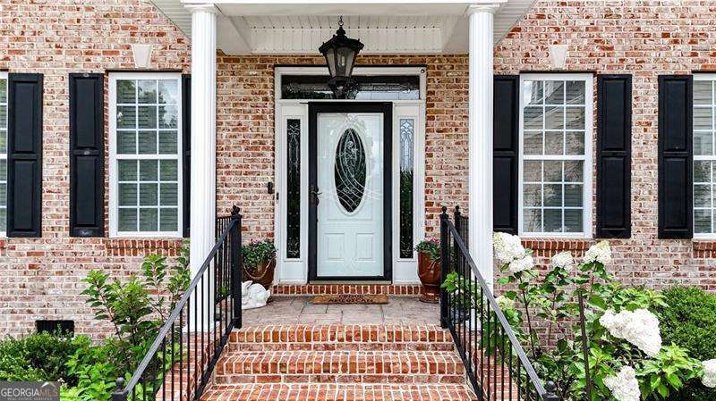 4 bedroom, 3.5 bathroom, 4,040 sq ft single family residence for sale at 325 Highland Pointe Drive, Cohutta, GA 30710 — photo 4