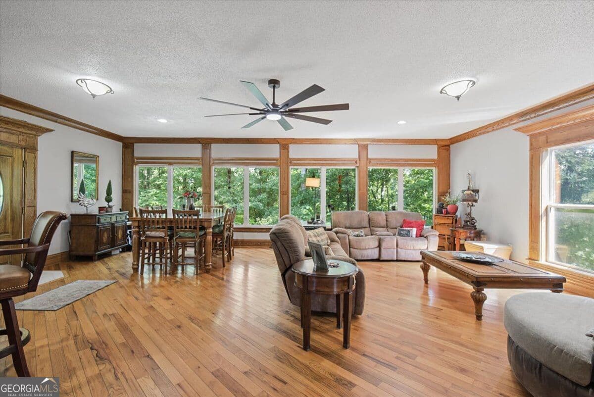 4 bedroom, 4.5 bathroom, 5,422 sq ft single family residence for sale at 42 Lumpkin Road, Cedartown, GA 30125 — photo 6