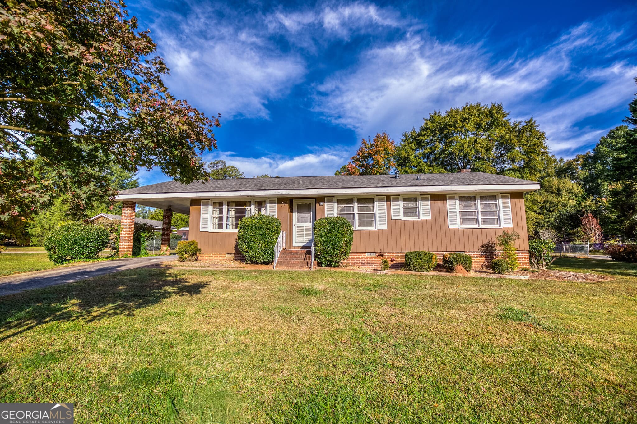 3 bedroom, 2 bathroom, 2,028 sq ft single family residence for sale at 1525 Woodacres Road, Monroe, GA 30655 — photo 9