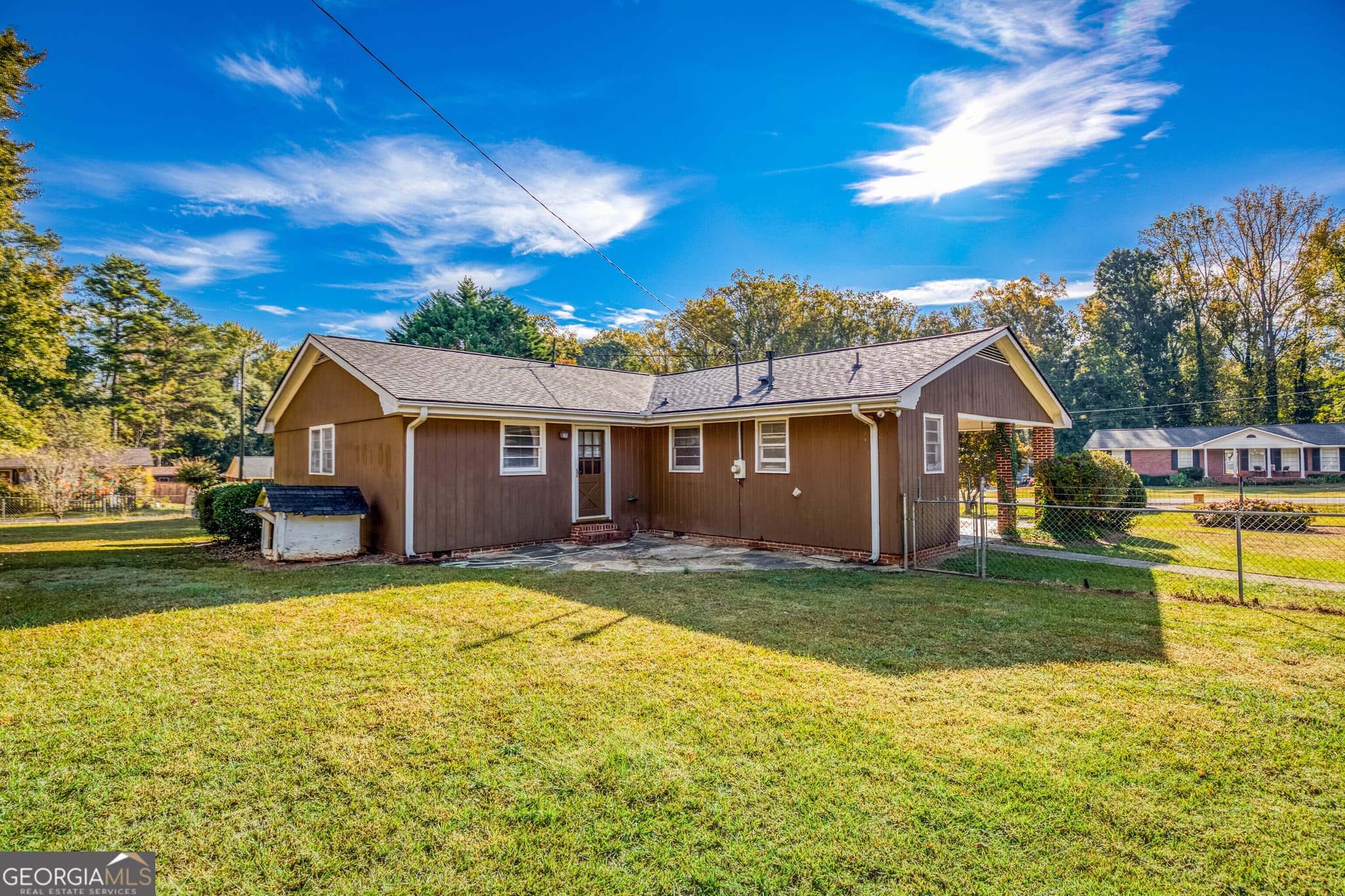 3 bedroom, 2 bathroom, 2,028 sq ft single family residence for sale at 1525 Woodacres Road, Monroe, GA 30655 — photo 10