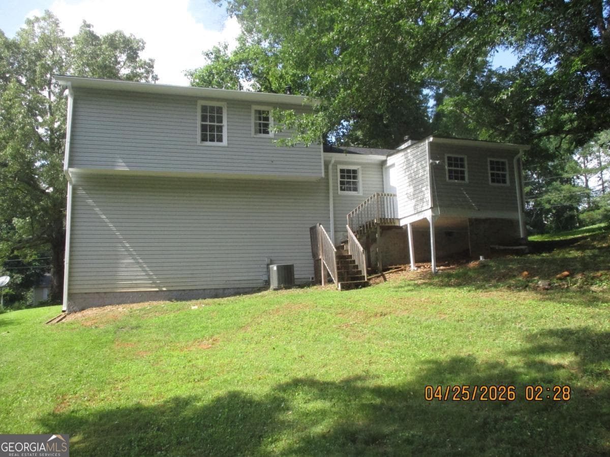 3 bedroom, 2 bathroom, 1,376 sq ft single family residence for sale at 77 Hollyberry Drive, Dallas, GA 30157 — photo 2