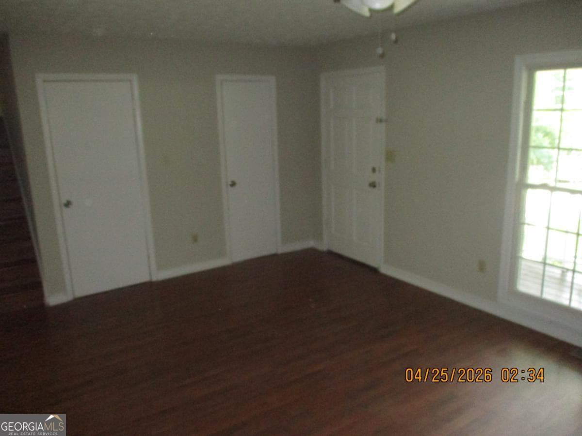 3 bedroom, 2 bathroom, 1,376 sq ft single family residence for sale at 77 Hollyberry Drive, Dallas, GA 30157 — photo 6