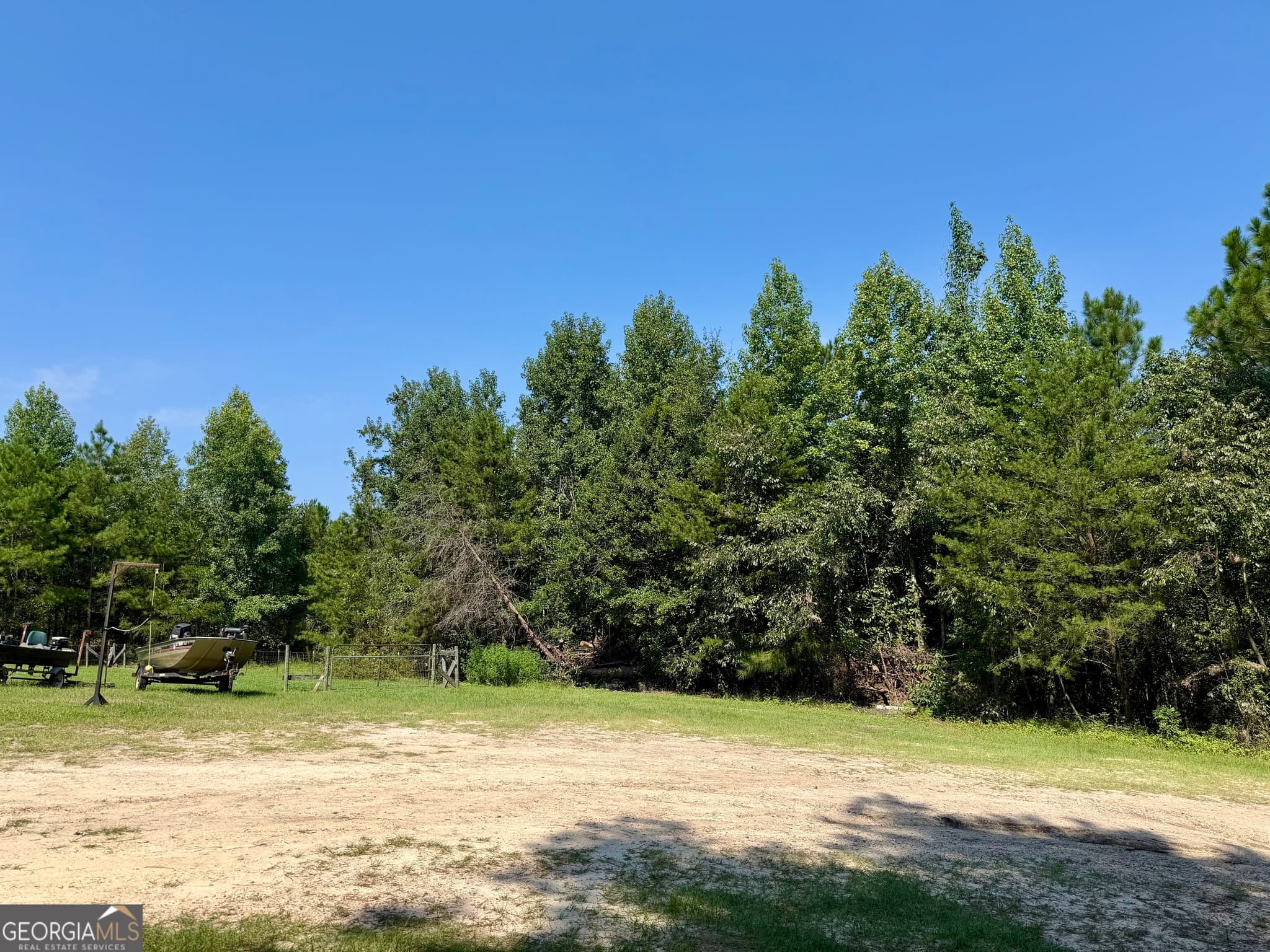 4 bedroom, 2 bathroom, 1,560 sq ft manufactured home,single family residence for sale at 869 Orianna Road, East Dublin, GA 31027 — photo 9