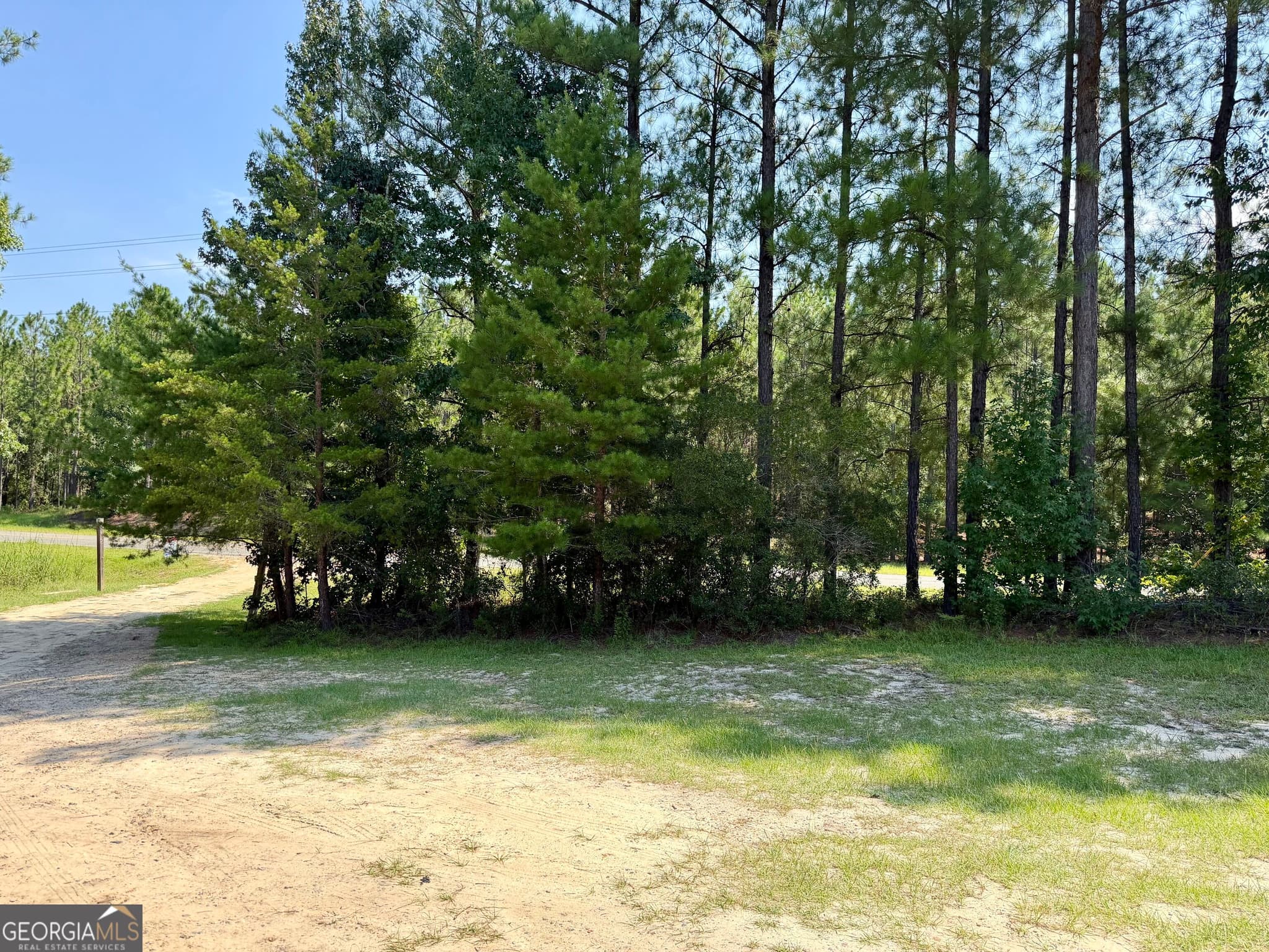 4 bedroom, 2 bathroom, 1,560 sq ft manufactured home,single family residence for sale at 869 Orianna Road, East Dublin, GA 31027 — photo 8