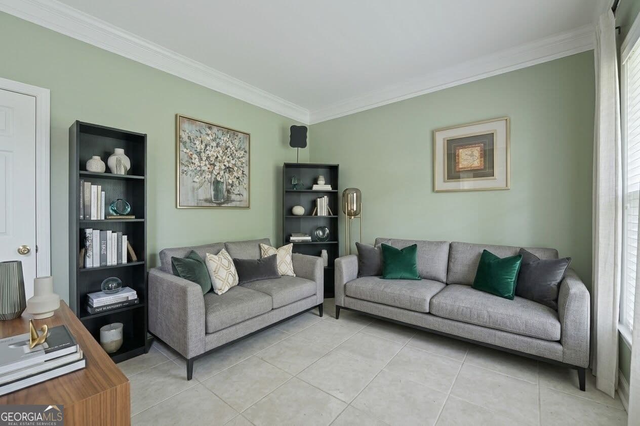 5 bedroom, 3.5 bathroom, 4,011 sq ft single family residence for sale at 2895 Hilton Circle, Kennesaw, GA 30152 — photo 7