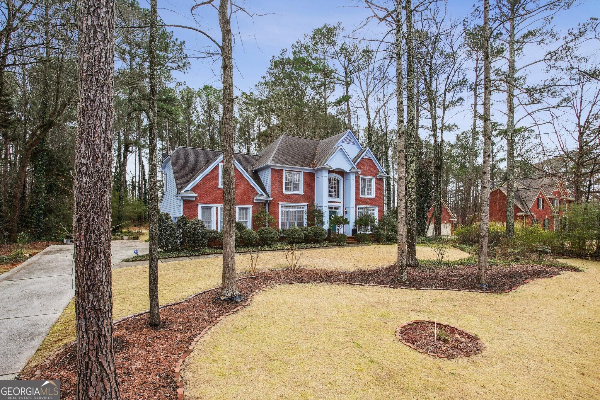 4 bedroom, 2.5 bathroom, 3,018 sq ft single family residence for sale at 9163 Retreat Pass, Jonesboro, GA 30236 — photo 2