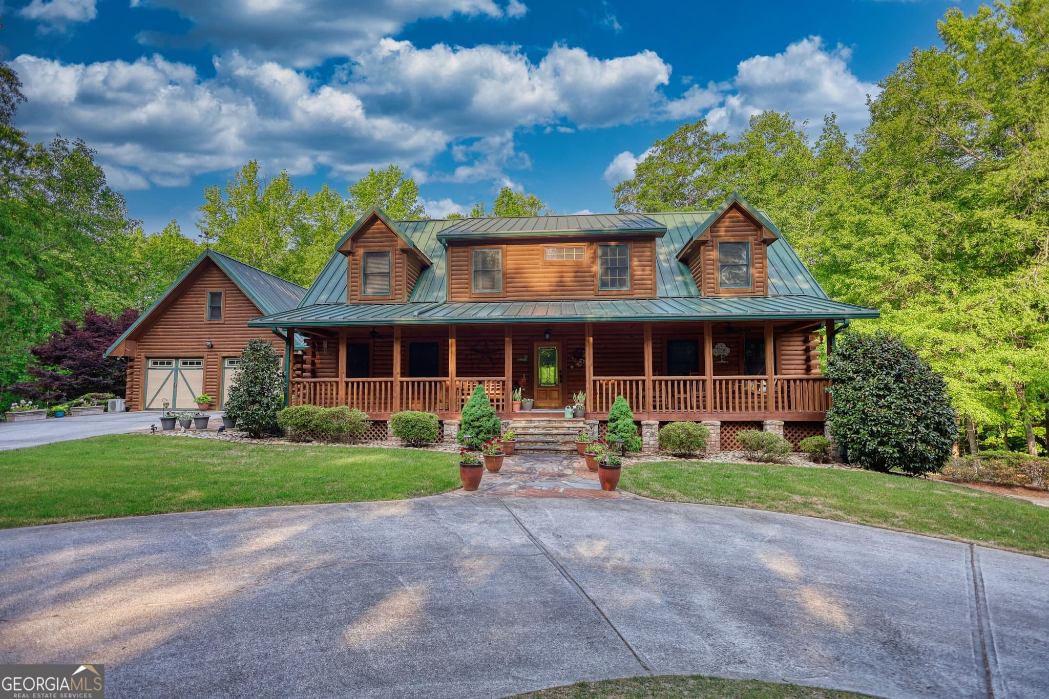 8 bedroom, 6 bathroom, 4,774 sq ft single family residence for sale at 393 Edwards Road, Oxford, GA 30054