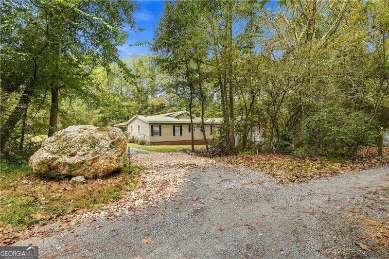 3 bedroom, 3 bathroom single family residence for sale at 355 Isbell Road, Silver Creek, GA 30173 — photo 3