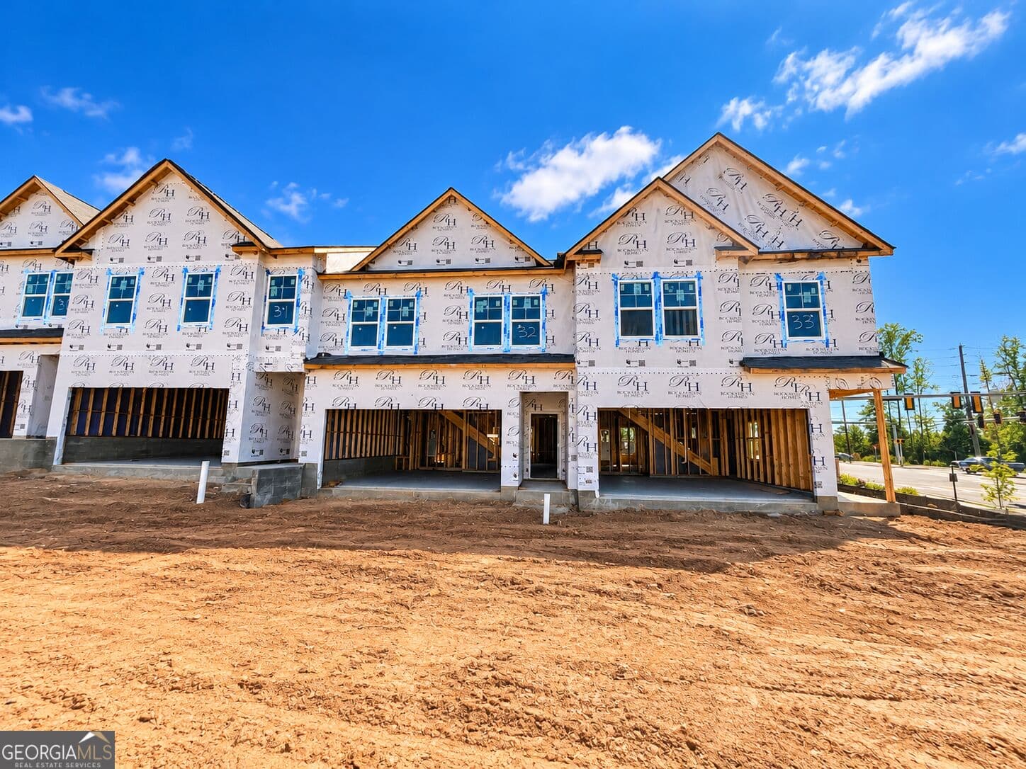 4 bedroom, 2.5 bathroom, 1,695 sq ft townhouse for sale at 6384 Rosetta Drive 32, Atlanta, GA 30331 — photo 2
