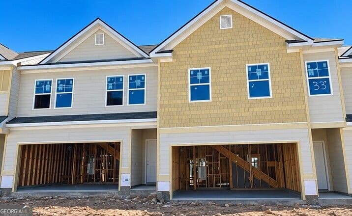 4 bedroom, 2.5 bathroom, 1,695 sq ft townhouse for sale at 6384 Rosetta Drive 32, Atlanta, GA 30331 — photo 1 of 20
