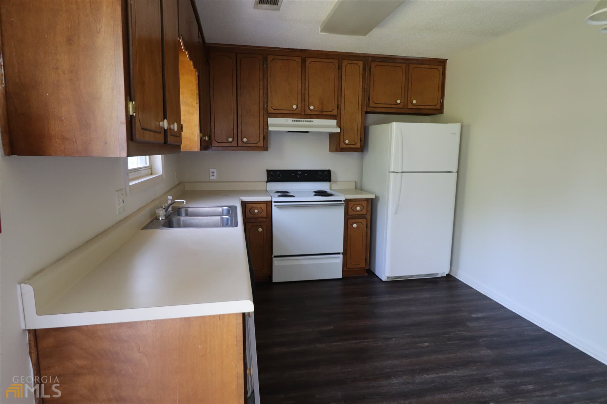 2 bedroom, 2 bathroom, 1,200 sq ft quadruplex for rent at 1820 North Ridge Drive UNIT A, Milledgeville, GA 31061 for $975 a month — photo 9