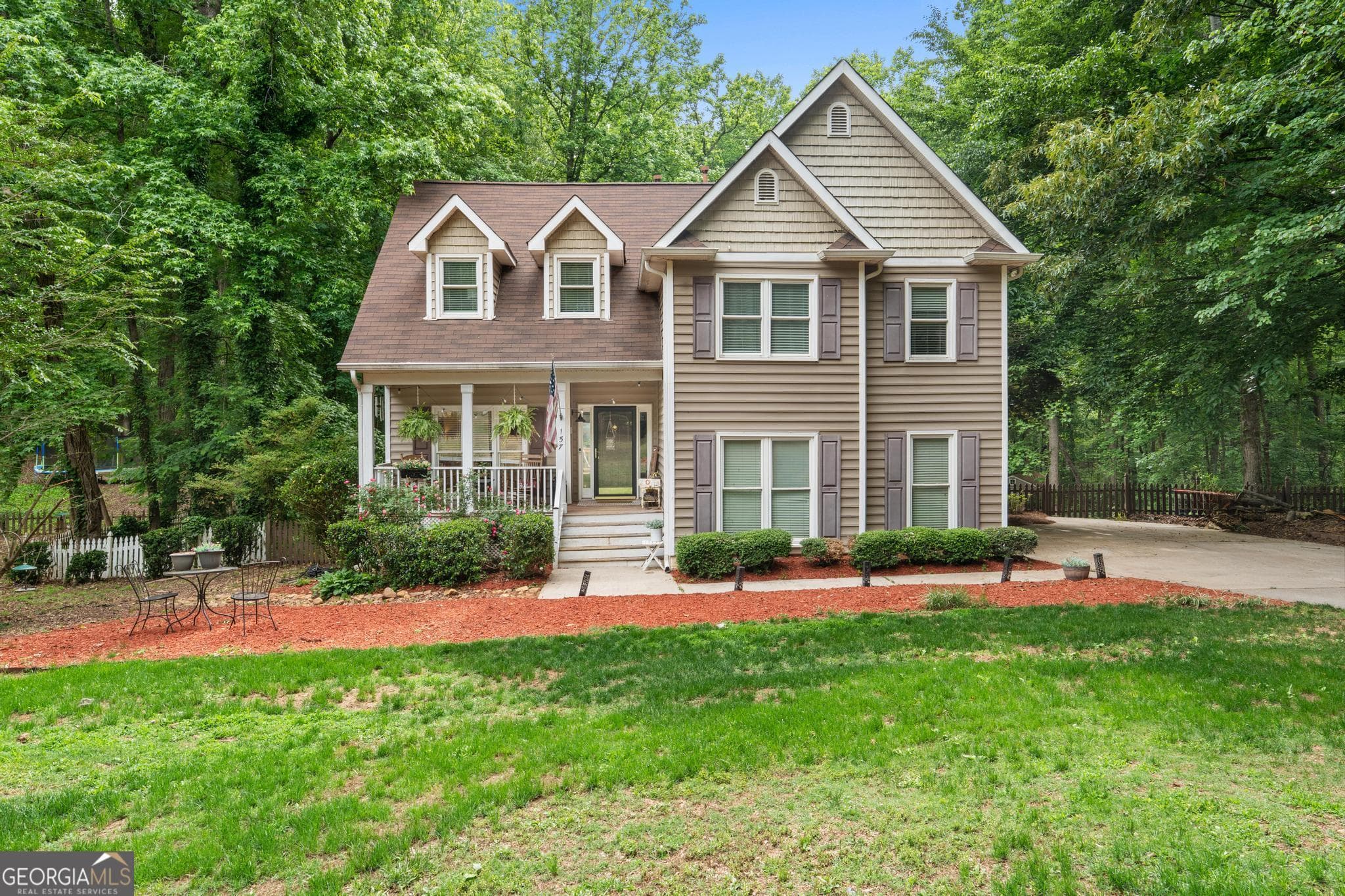 3 bedroom, 2.5 bathroom, 2,141 sq ft single family residence sold at 157 Brookstone Park, Newnan, GA 30265