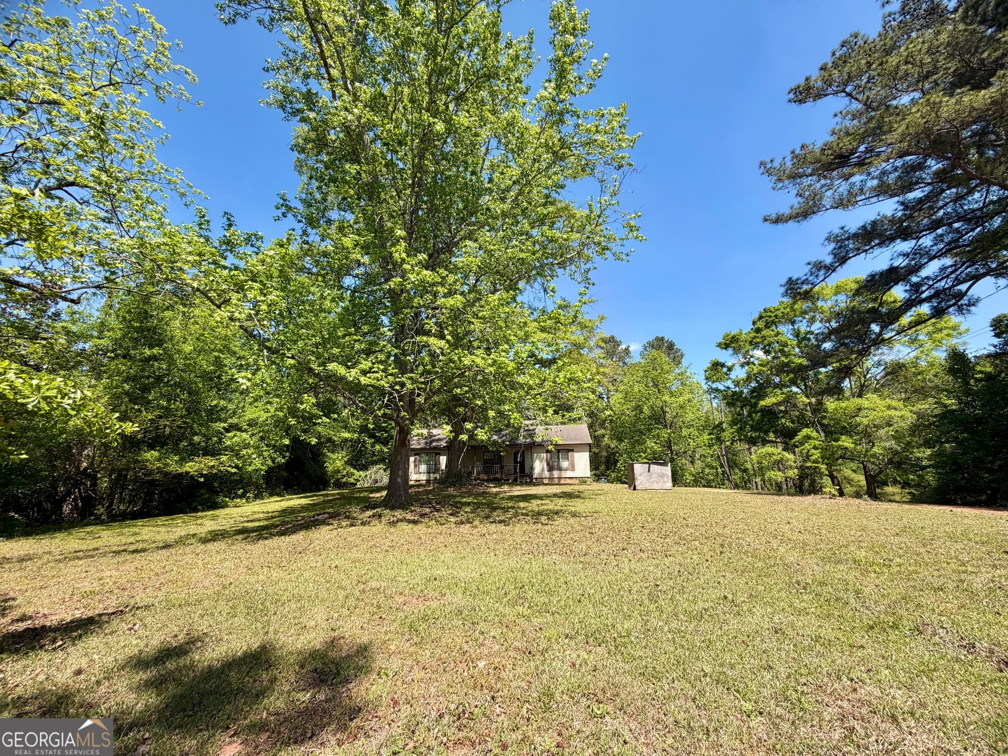 3 bedroom, 2 bathroom, 1,456 sq ft single family residence for sale at 276 Oglesby Bridge Road, Conyers, GA 30094 — photo 2