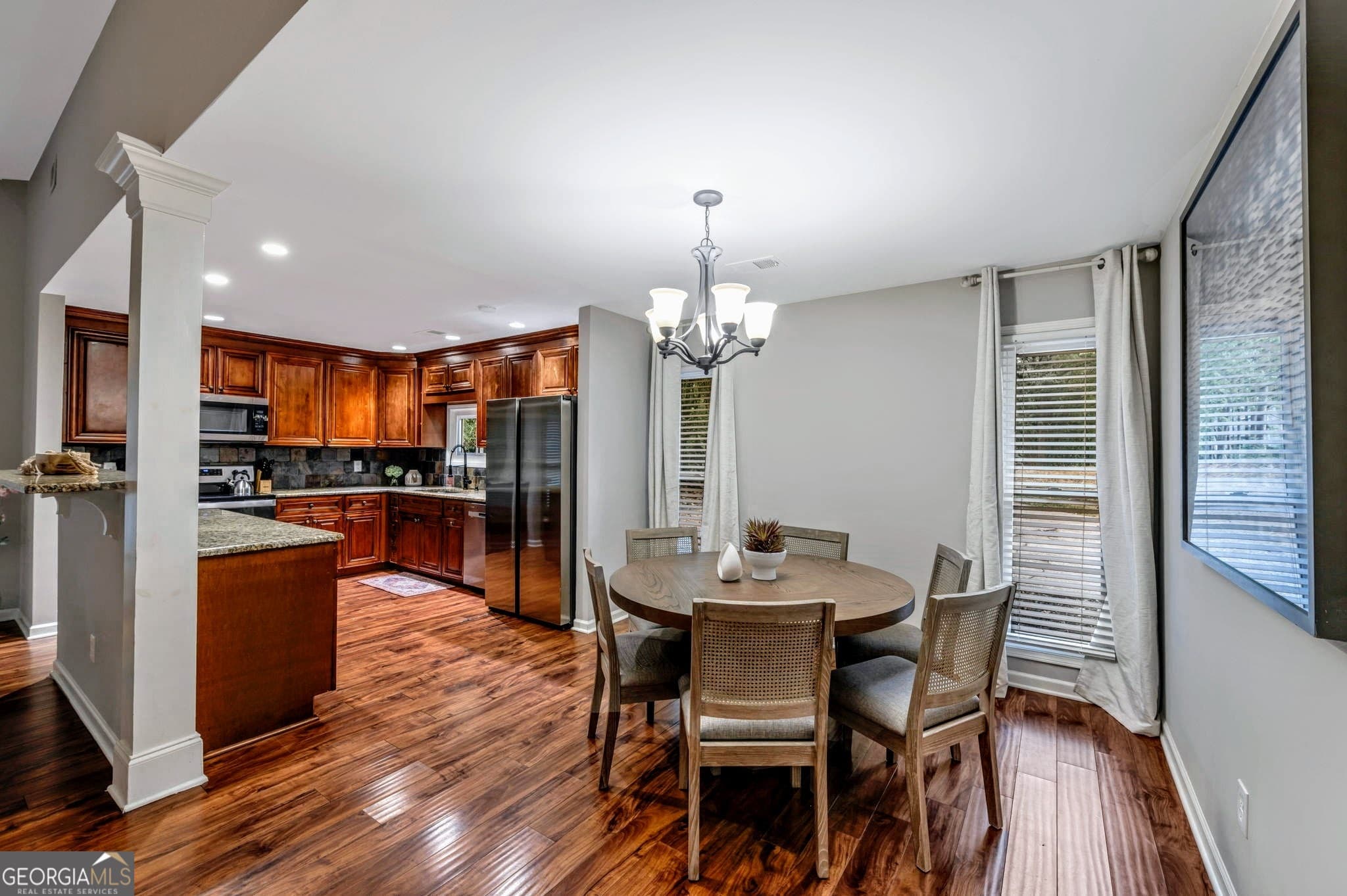 3 bedroom, 2 bathroom, 1,552 sq ft single family residence for rent at 2660 Indian Lake Drive, Marietta, GA 30062 for $5,400 a month — photo 4