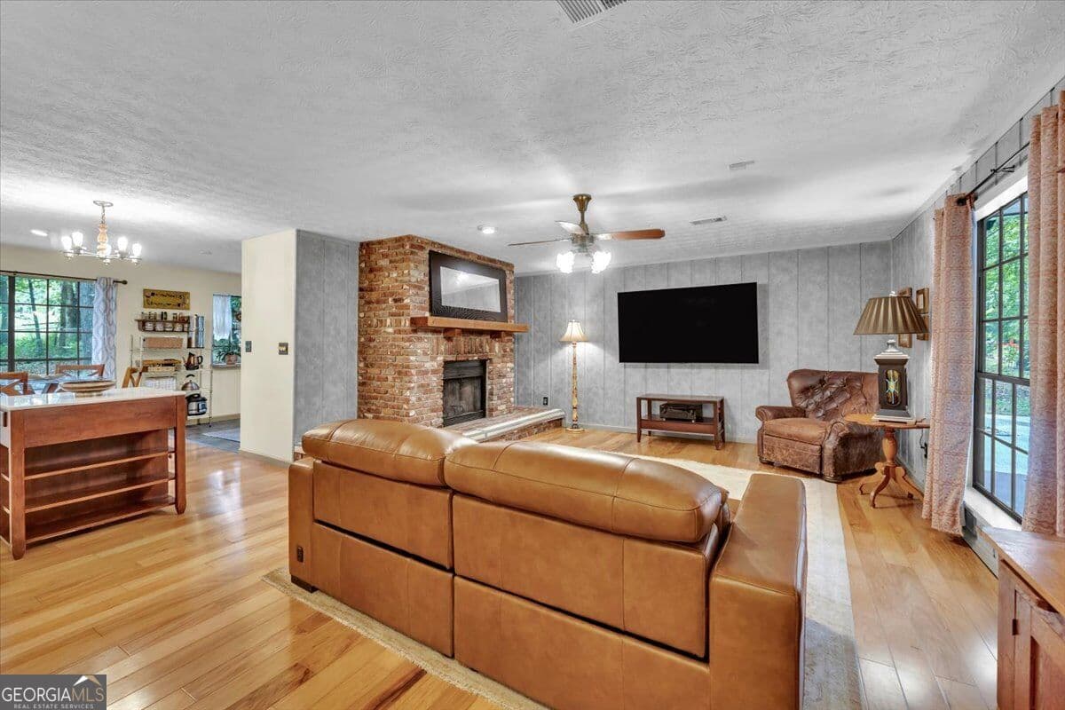 2 bedroom, 2 bathroom, 1,334 sq ft single family residence for sale at 130 Huntridge Drive, Stockbridge, GA 30281 — photo 9