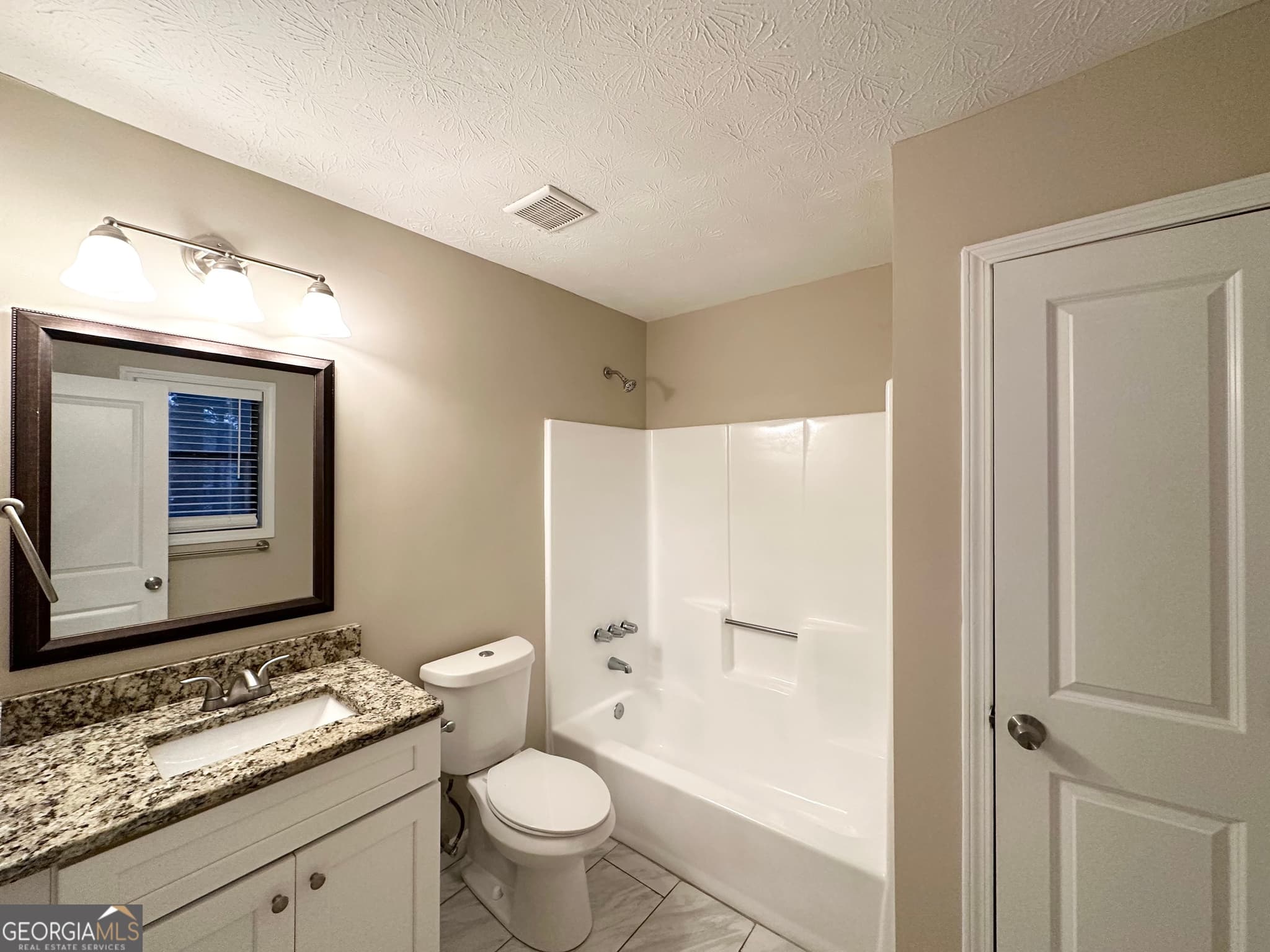 3 bedroom, 2 bathroom, 1,392 sq ft single family residence for sale at 5468 Pepperwood Court, Stone Mountain, GA 30087 — photo 10