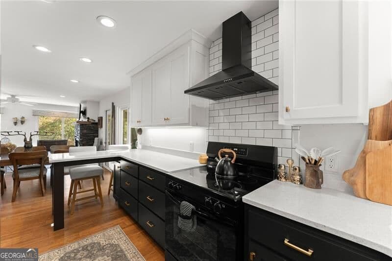 5 bedroom, 3 bathroom, 2,072 sq ft single family residence for sale at 452 River Forest Run, Cleveland, GA 30528 — photo 5