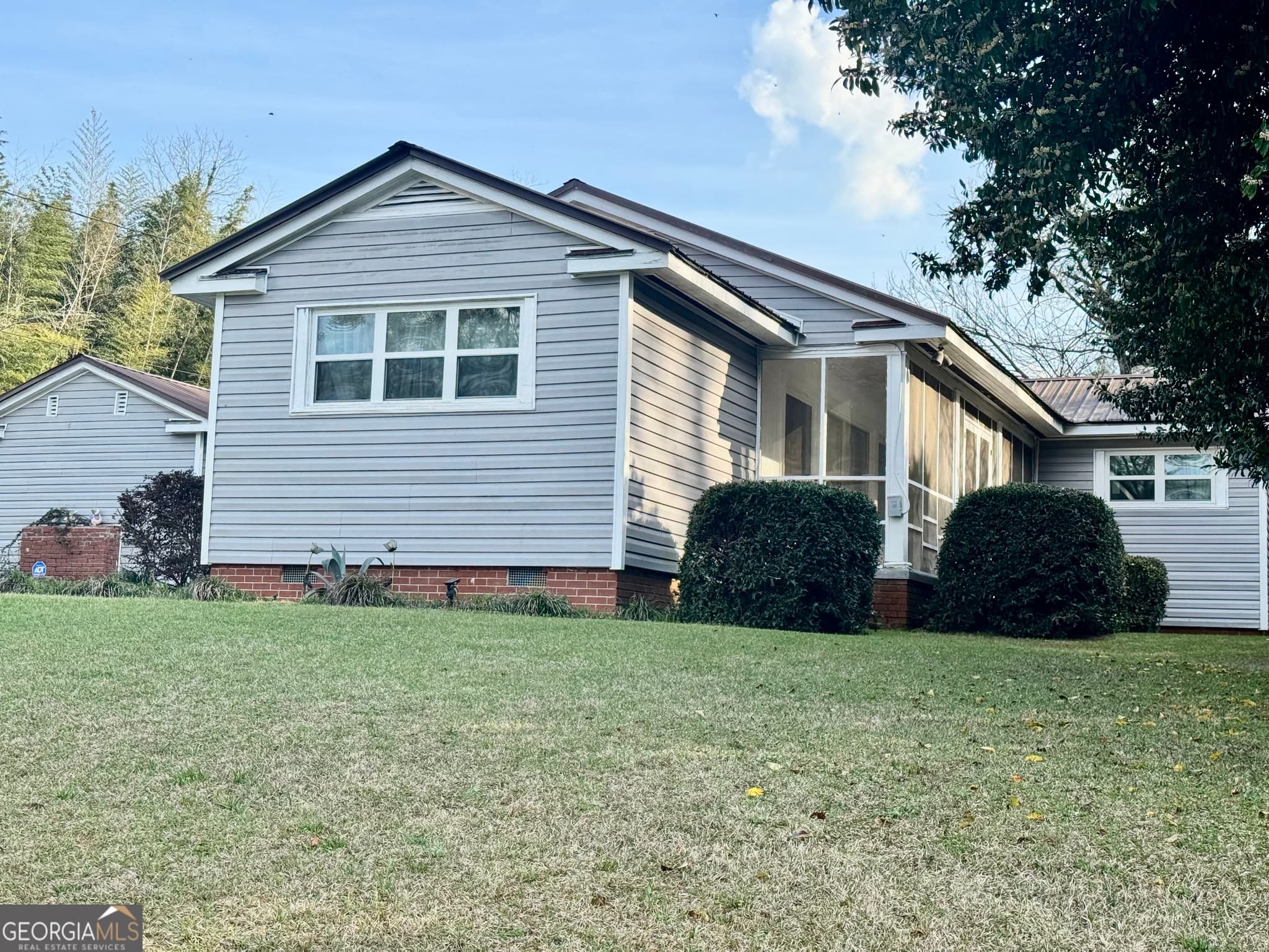 3 bedroom, 3 bathroom, 2,226 sq ft single family residence for sale at 914 Adderton Street, Americus, GA 31719 — photo 5