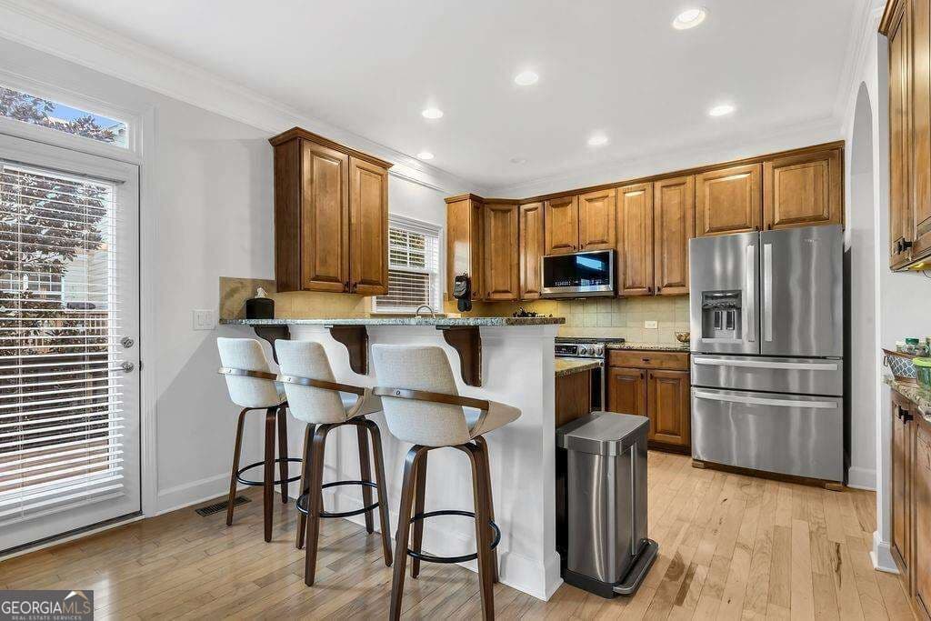 4 bedroom, 3.5 bathroom, 2,406 sq ft townhouse for sale at 3745 INGLEWOOD Way, Brookhaven, GA 30319 — photo 2