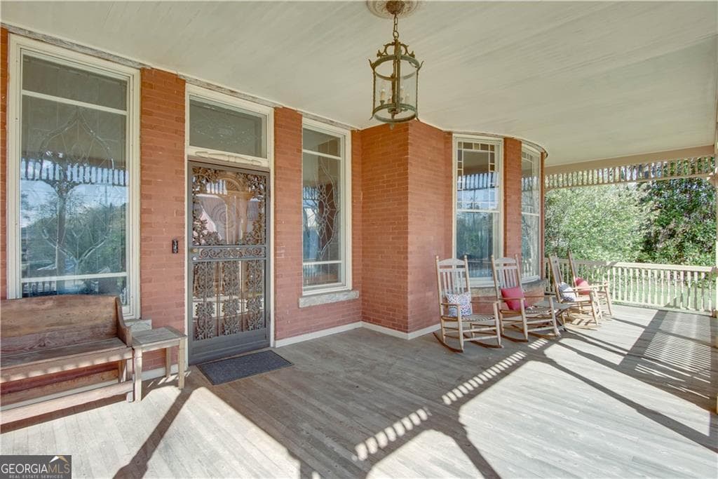 6 bedroom, 3.5 bathroom, 6,341 sq ft single family residence for sale at 3593 Hemphill Street, College Park, GA 30337 — photo 7