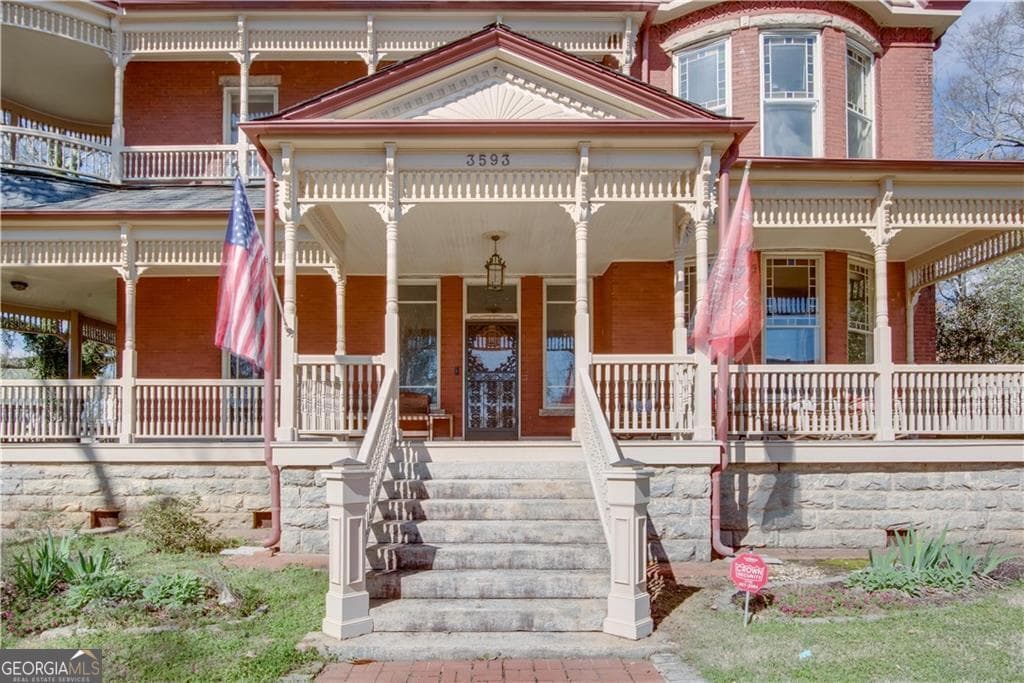 6 bedroom, 3.5 bathroom, 6,341 sq ft single family residence for sale at 3593 Hemphill Street, College Park, GA 30337 — photo 5