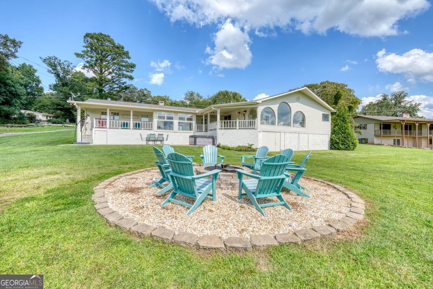 4 bedroom, 2 bathroom, 3,326 sq ft single family residence for sale at 787 Hiawassee Estates Drive, Hiawassee, GA 30546