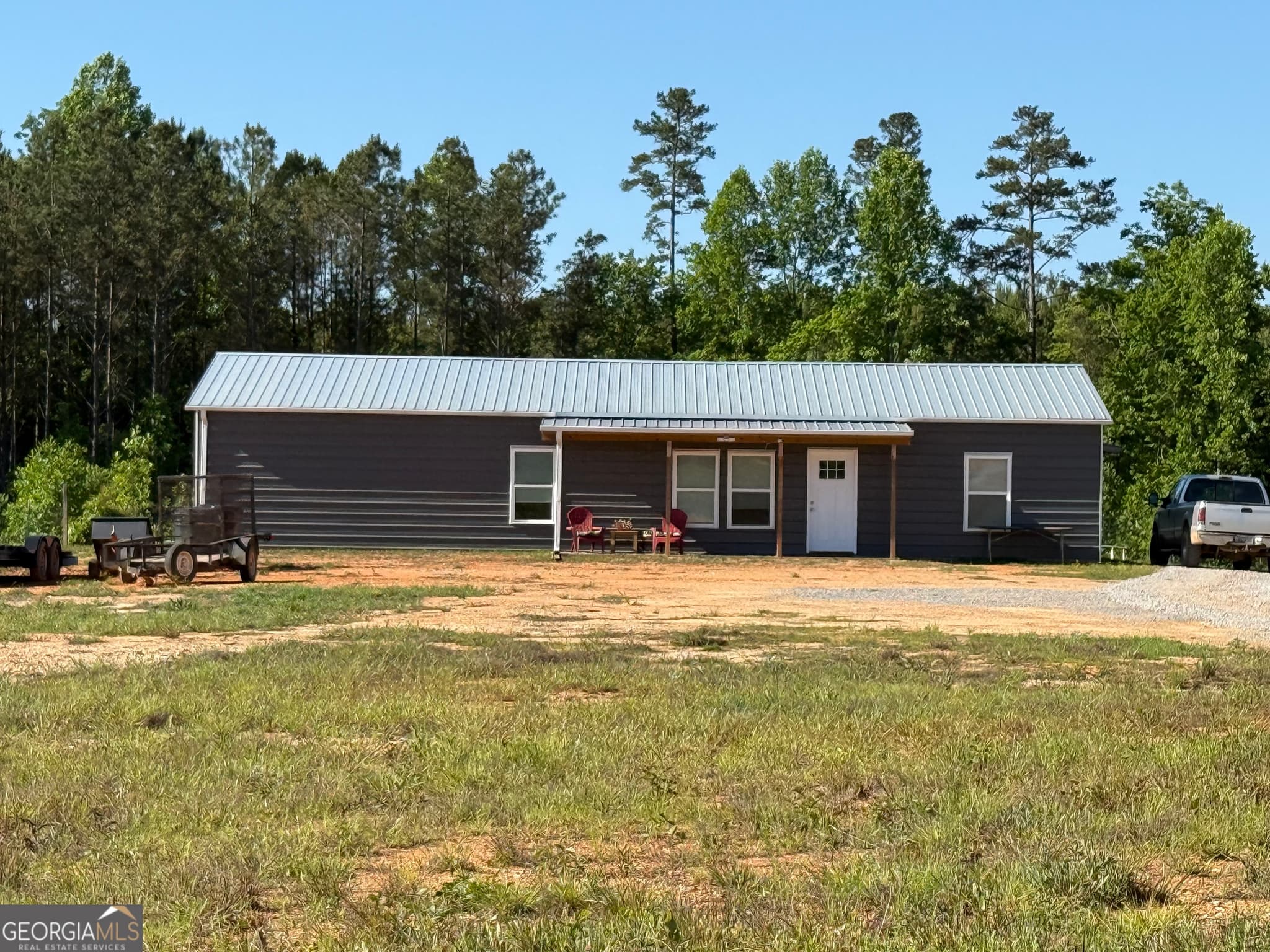 3 bedroom, 1 bathroom, 1,350 sq ft single family residence for sale at 1185 County Road 402, Fruithurst, AL 36262