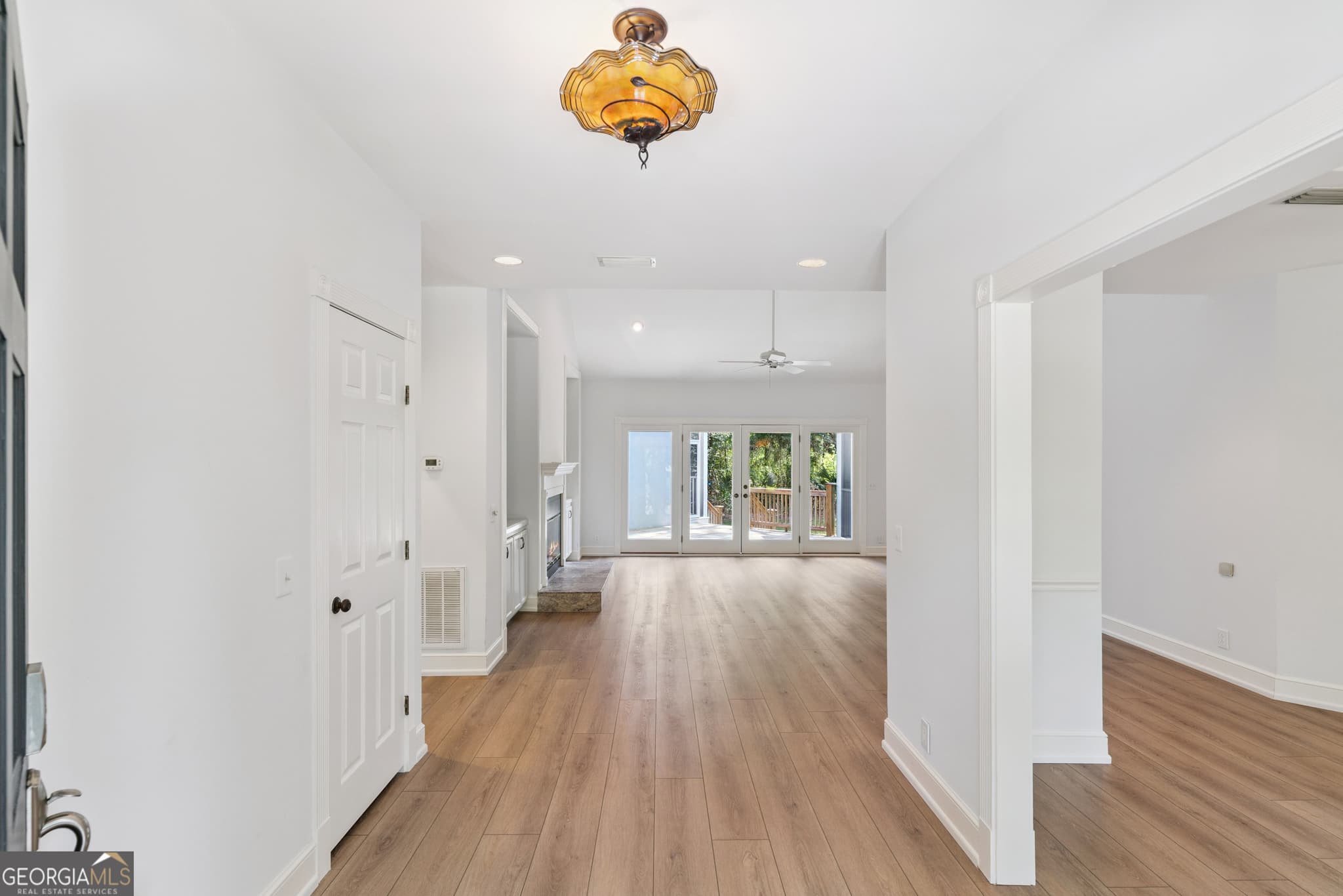 5 bedroom, 4.5 bathroom, 3,657 sq ft single family residence for sale at 400 Vassar Point Drive, St. Simons, GA 31522 — photo 5